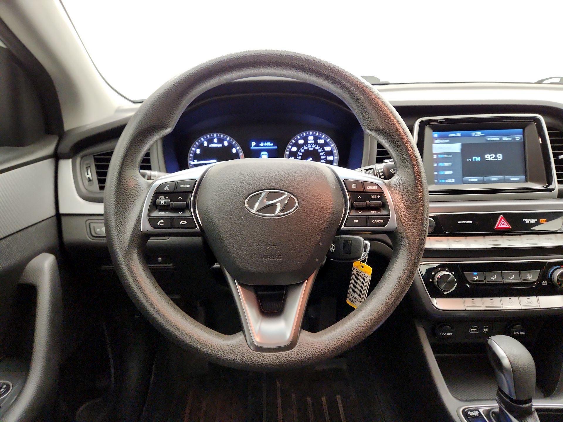 Thumbnail: 2018 Hyundai Sonata - 10