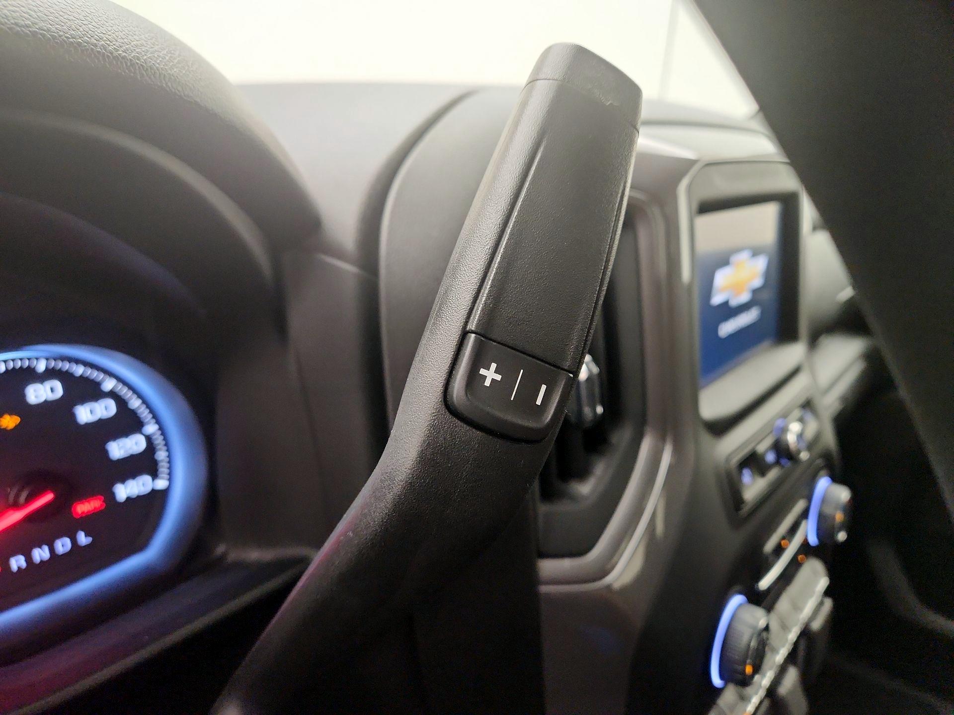 Thumbnail: 2022 Chevrolet Silverado 1500 - 17
