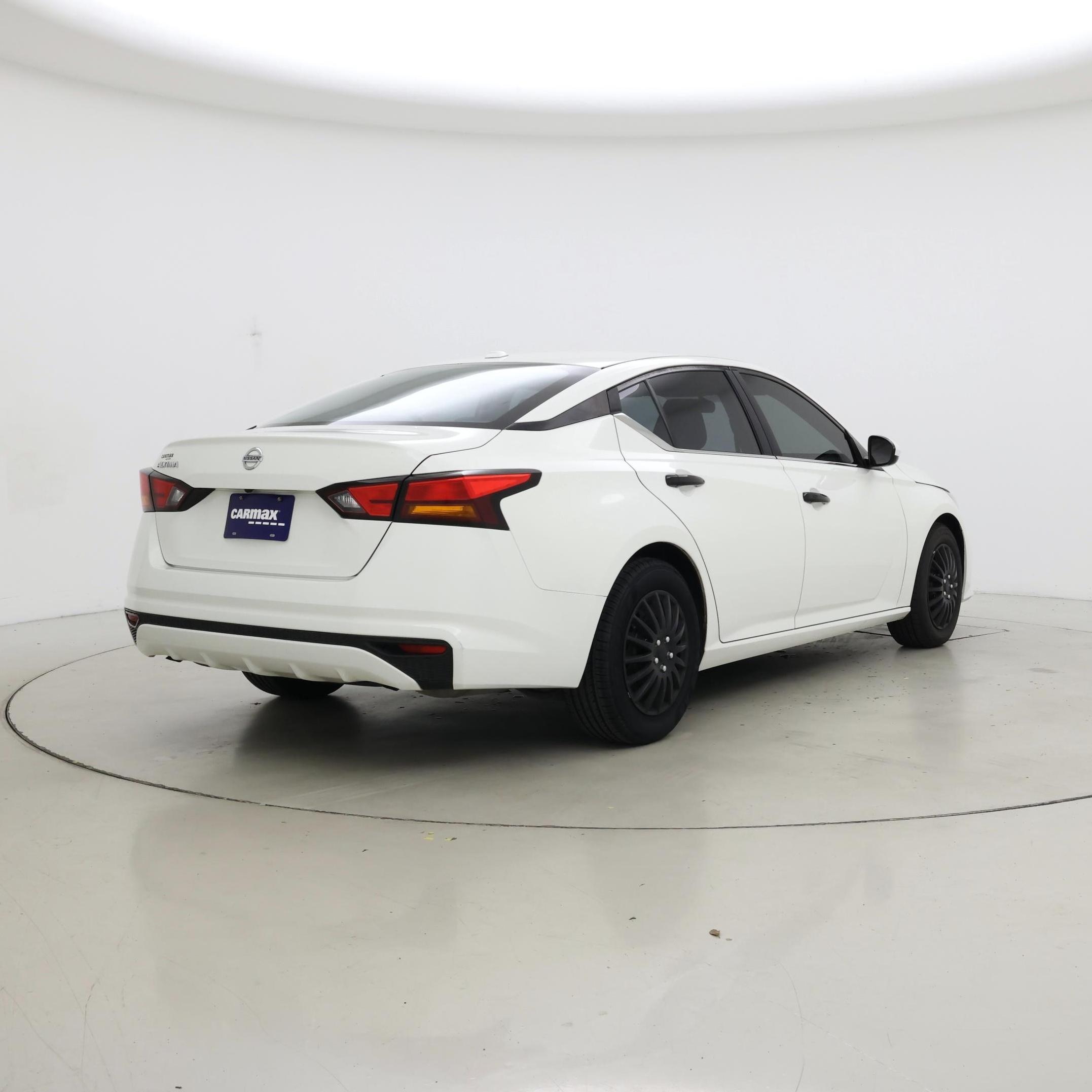 Thumbnail: 2020 Nissan Altima - 8