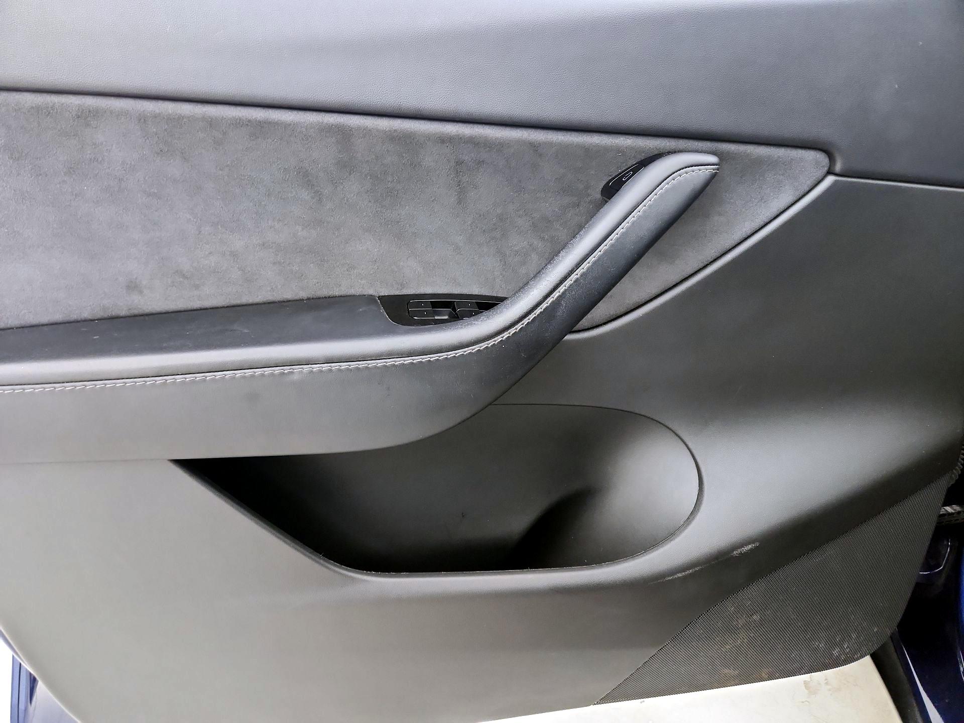 Thumbnail: 2021 Tesla Model Y - 12