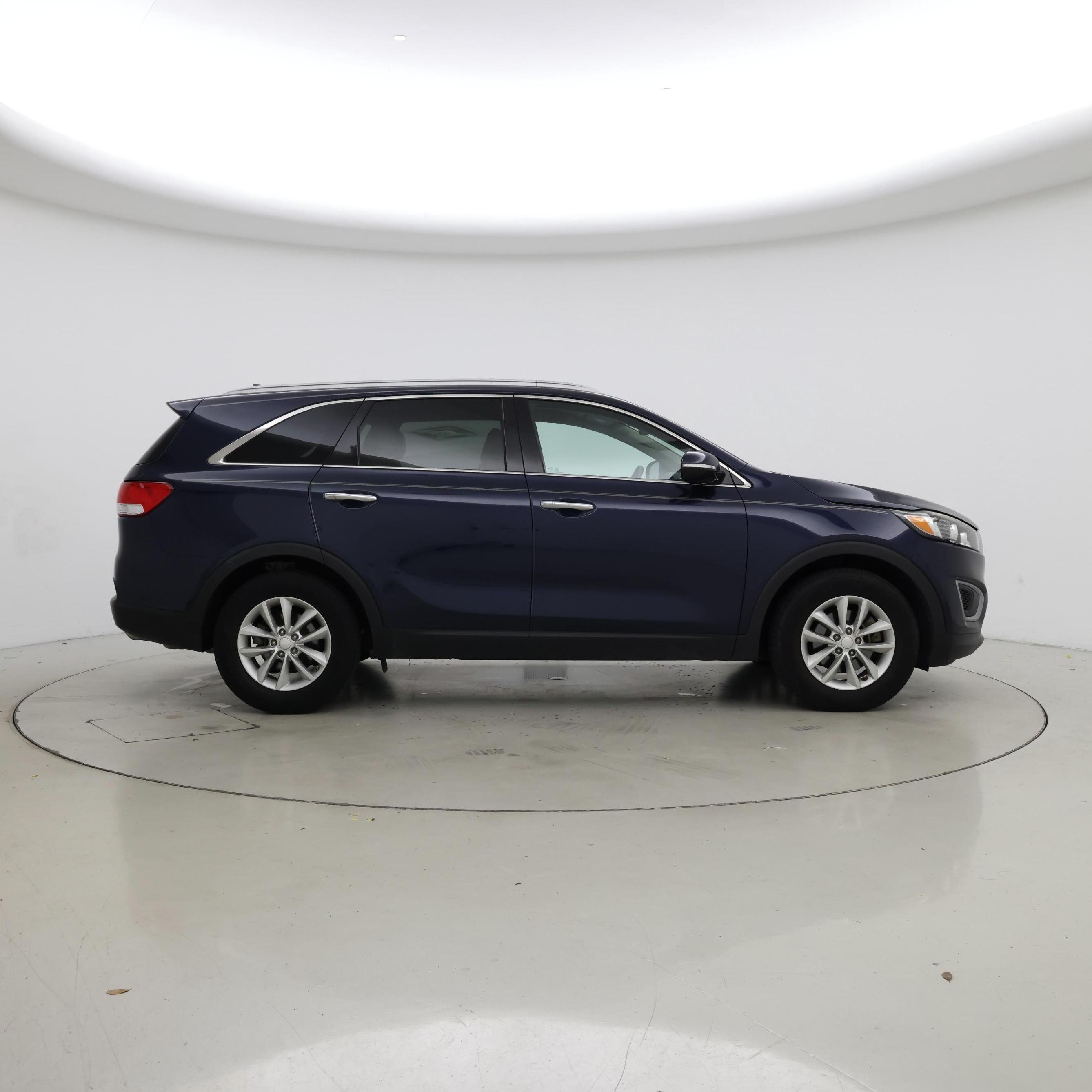 Thumbnail: 2018 Kia Sorento - 7