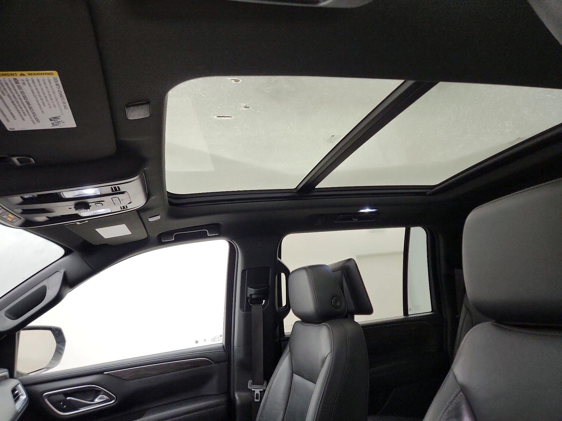 Thumbnail: 2021 Chevrolet Suburban - 19
