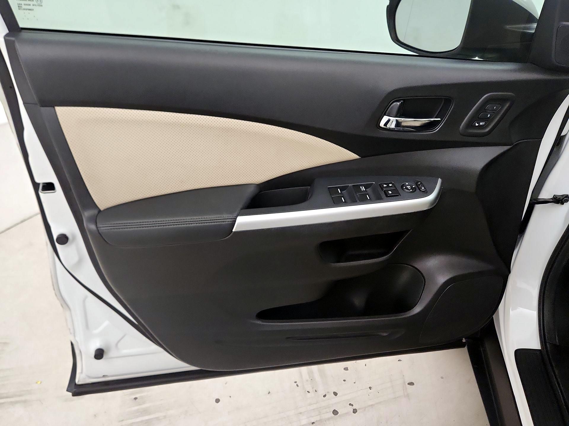 Thumbnail: 2016 Honda CR-V - 12