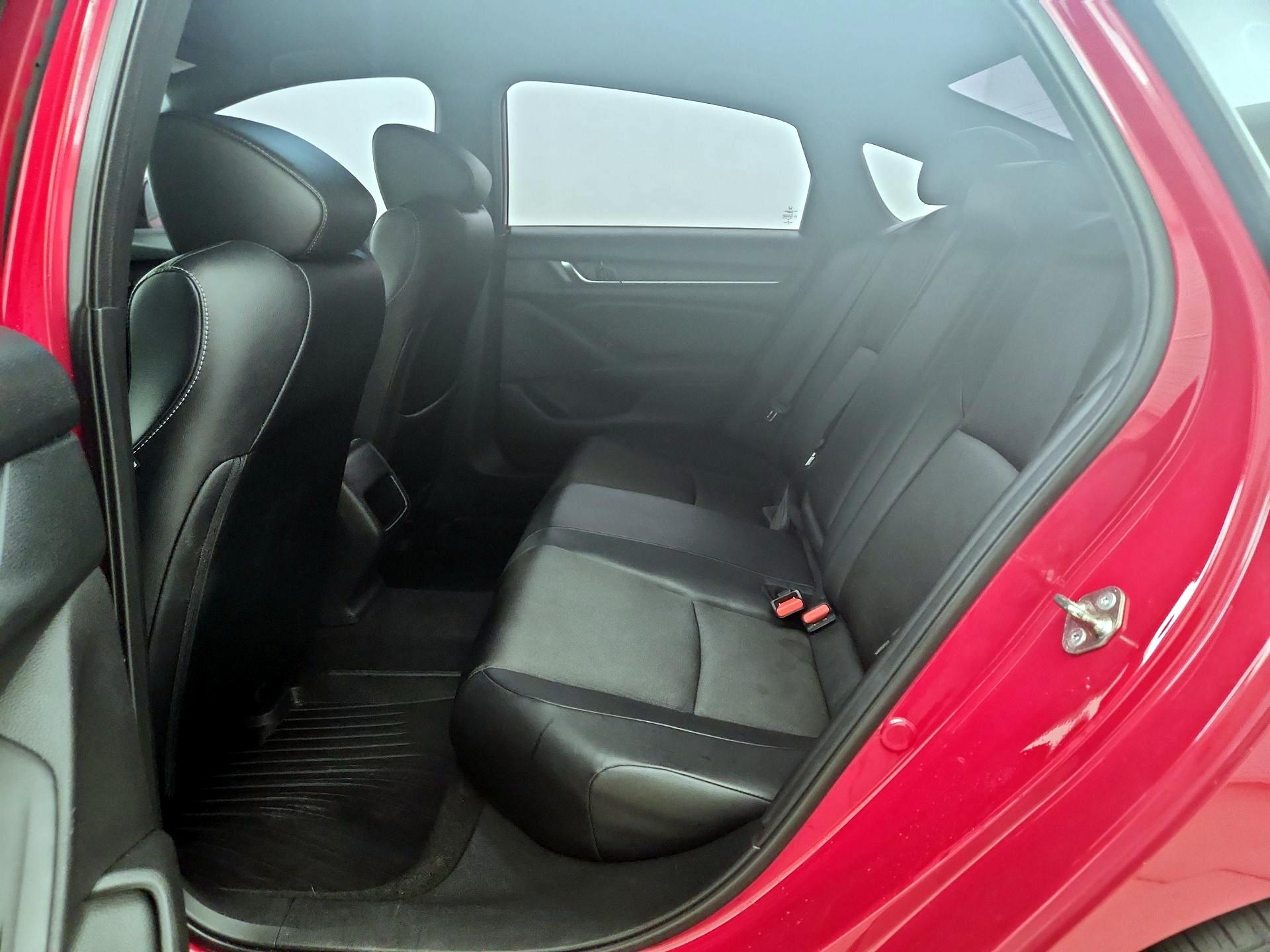 Thumbnail: 2018 Honda Accord - 19