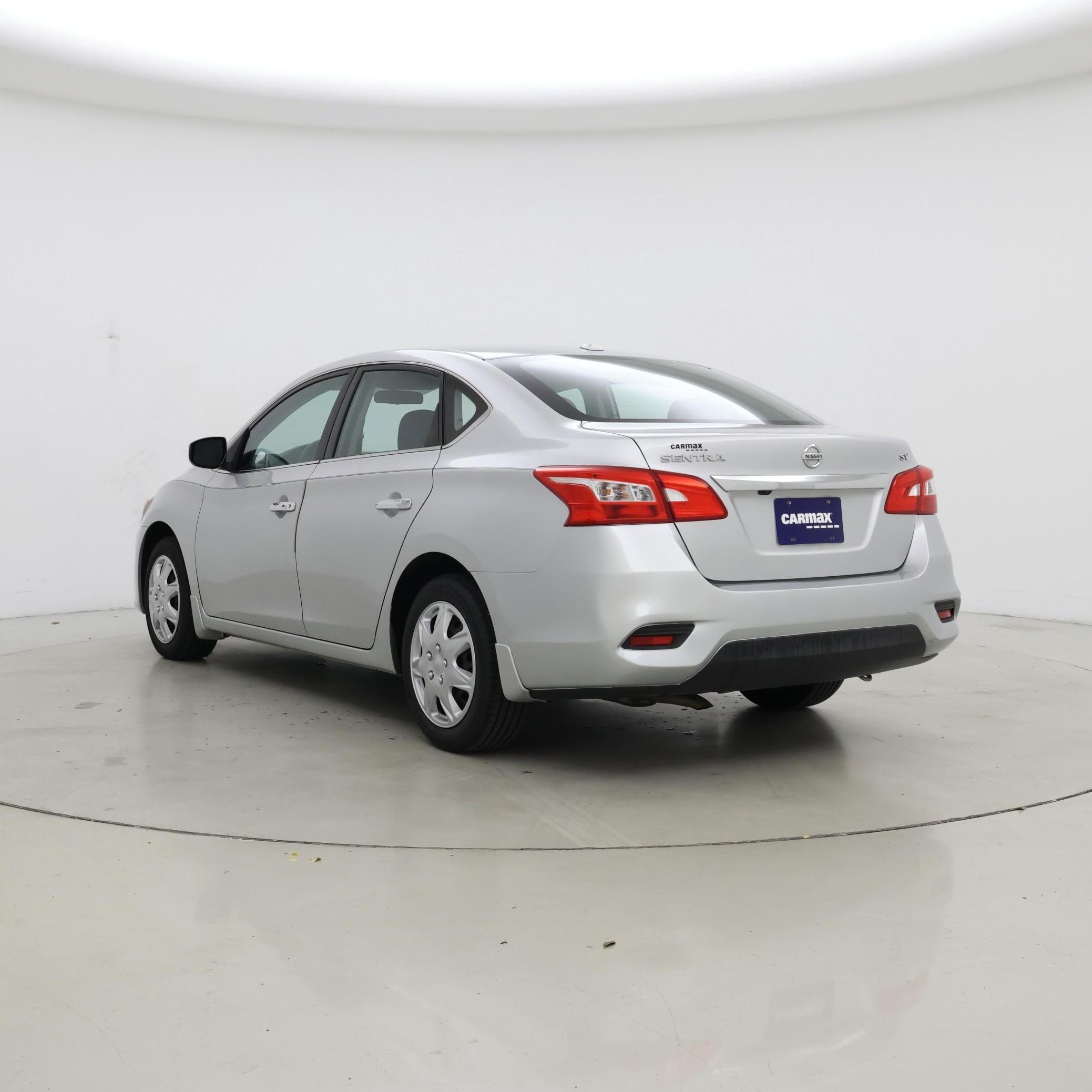 Thumbnail: 2017 Nissan Sentra - 2