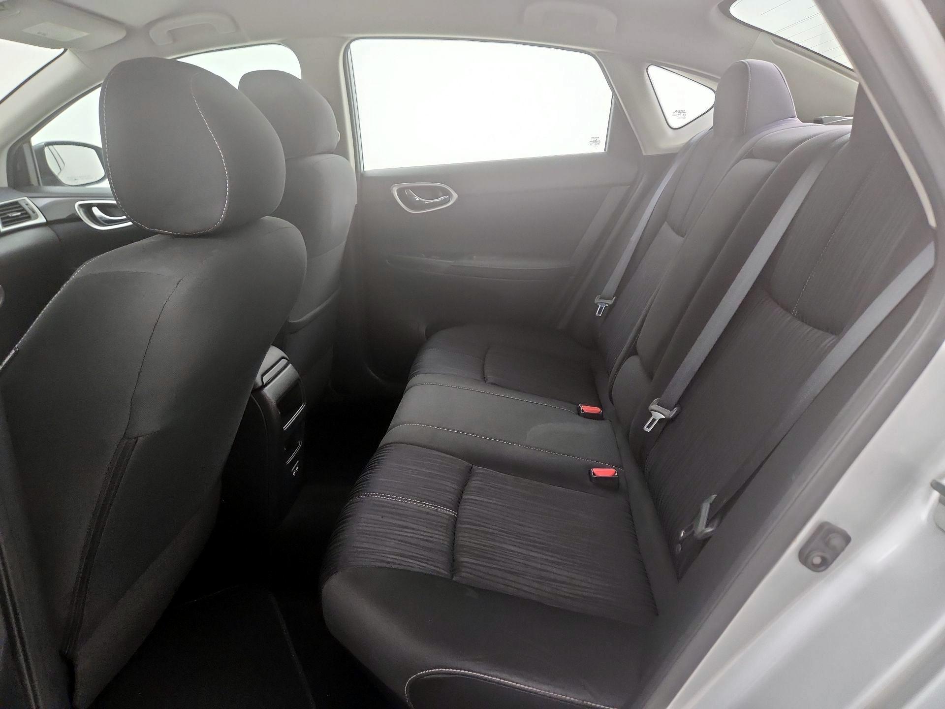 Thumbnail: 2017 Nissan Sentra - 19