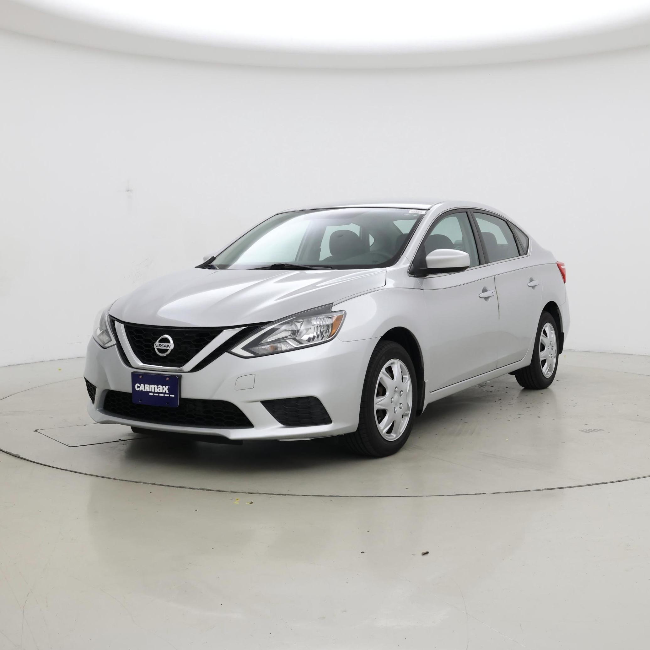 Thumbnail: 2017 Nissan Sentra - 4