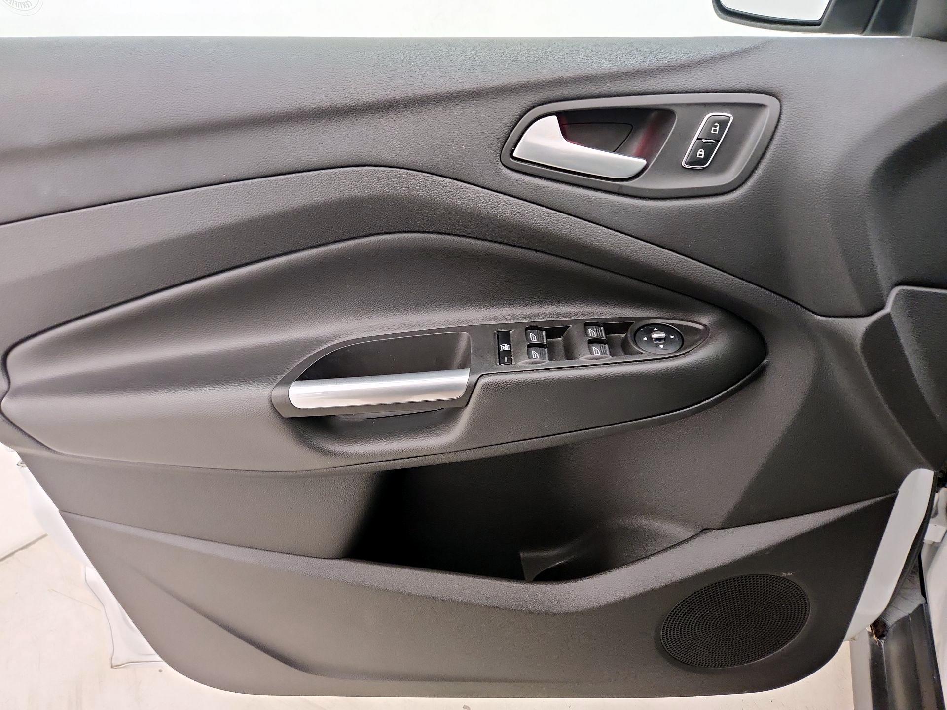 Thumbnail: 2013 Ford C-Max - 12