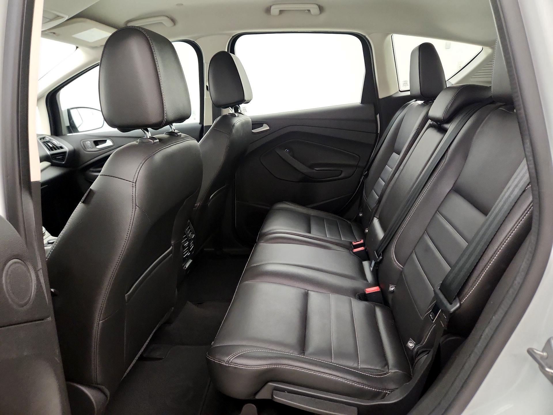 Thumbnail: 2013 Ford C-Max - 19
