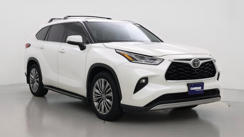 2021 Toyota Highlander Platinum Hero Image