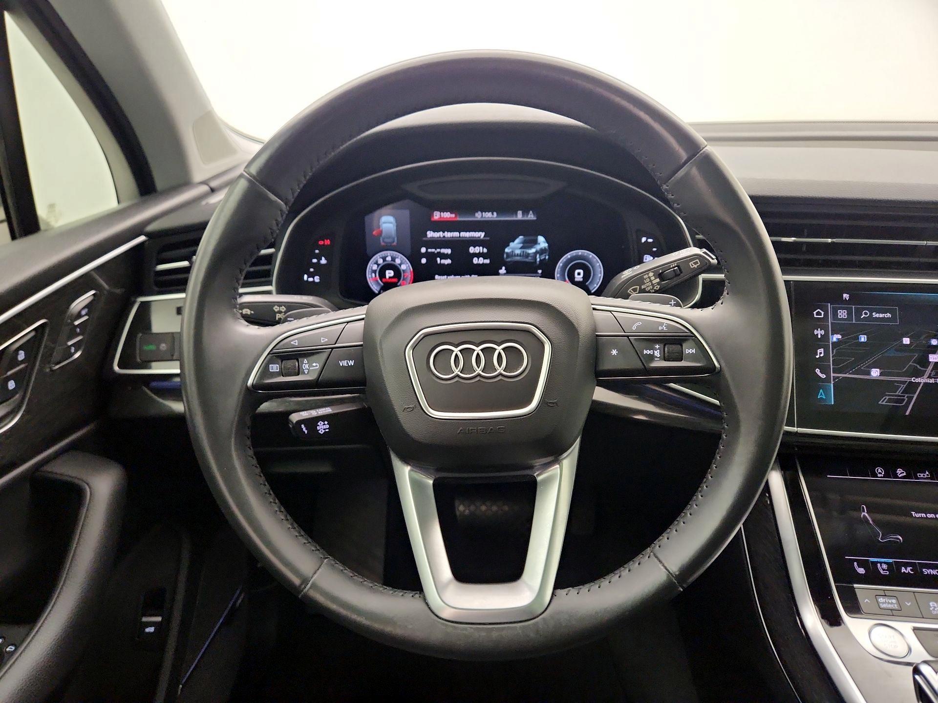 Thumbnail: 2020 Audi Q7 - 10