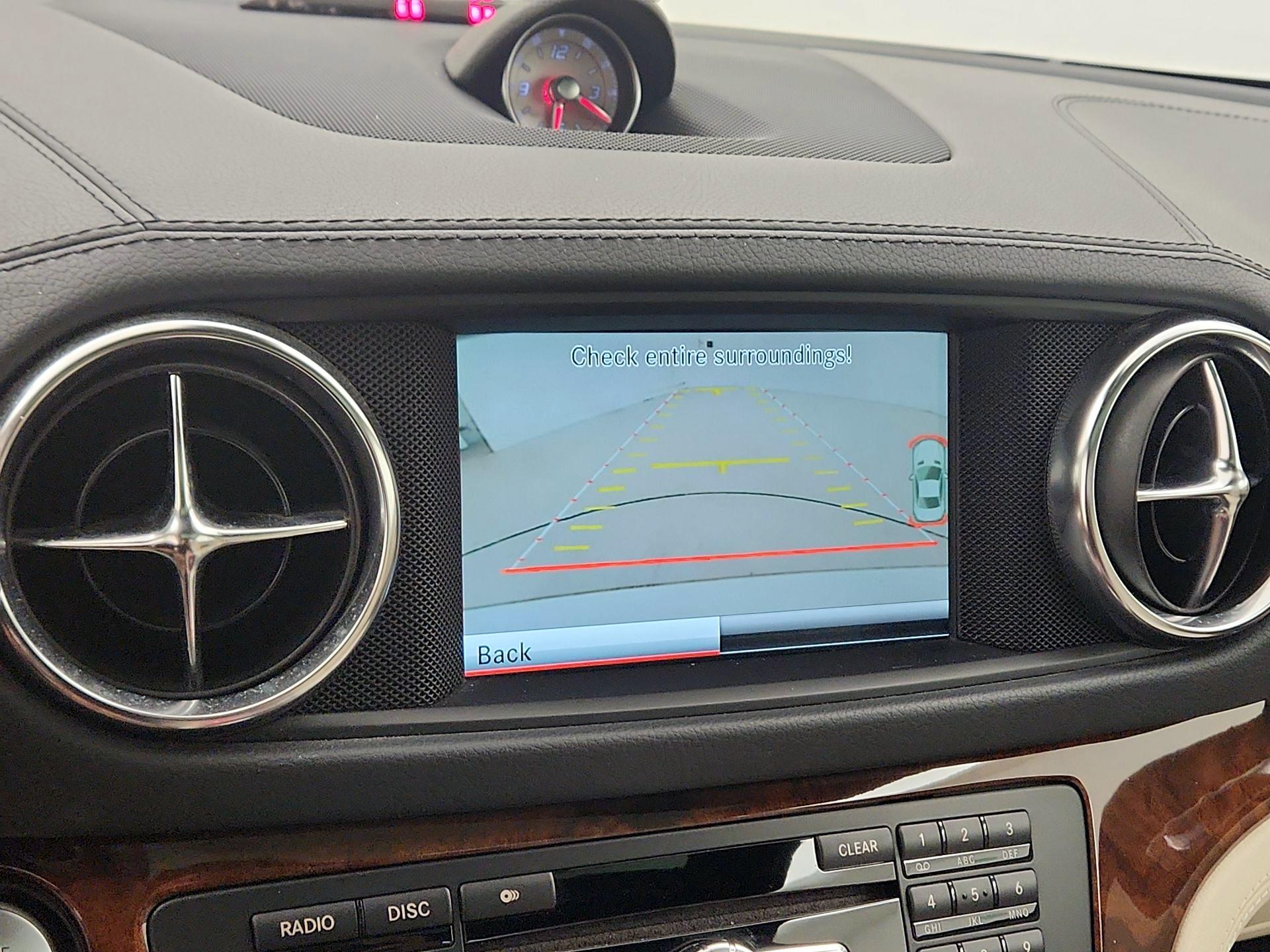Thumbnail: 2014 Mercedes-Benz SL-Class - 15