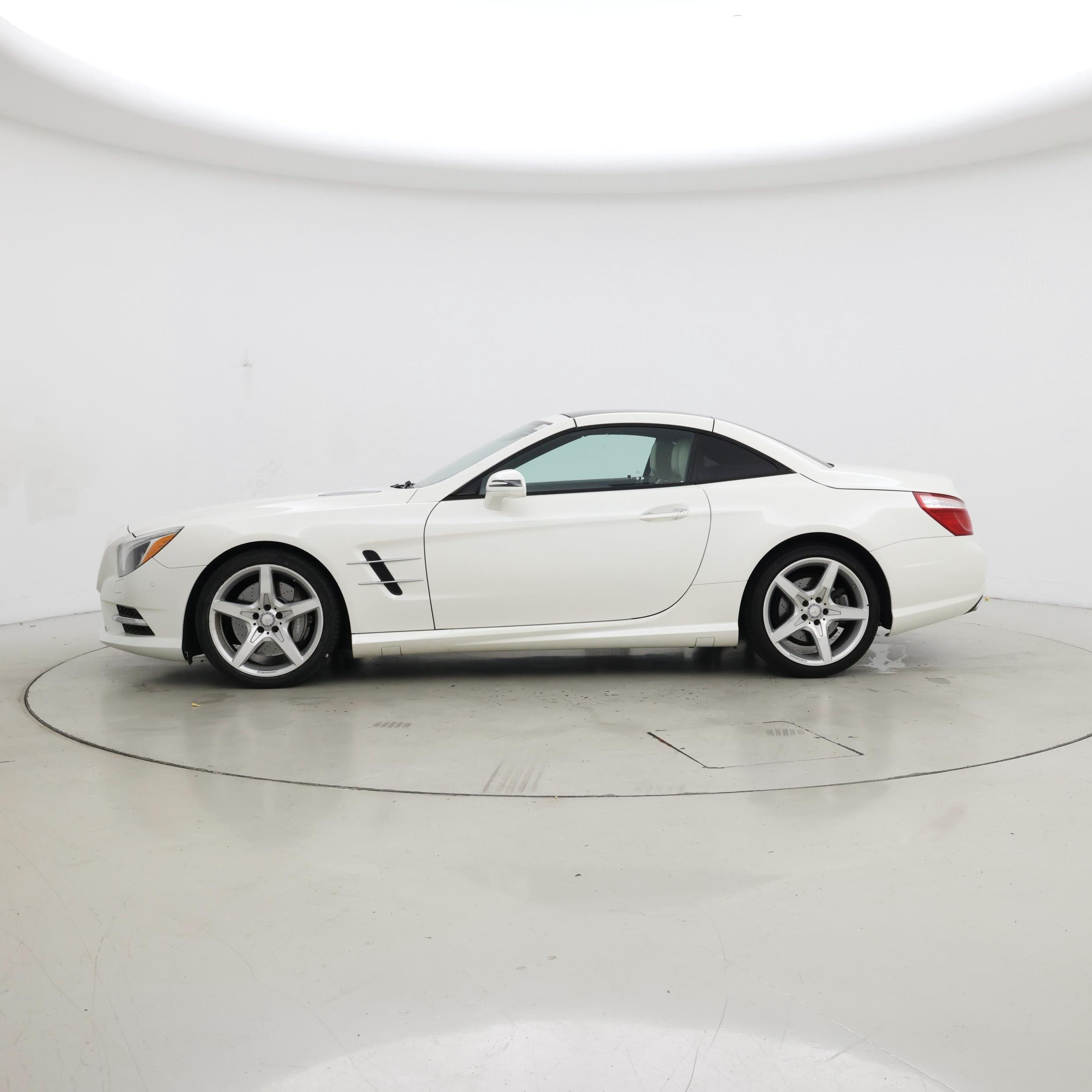 Thumbnail: 2014 Mercedes-Benz SL-Class - 3
