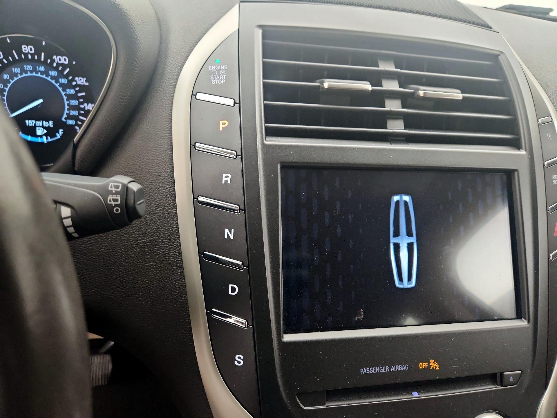 Thumbnail: 2018 Lincoln MKC - 18