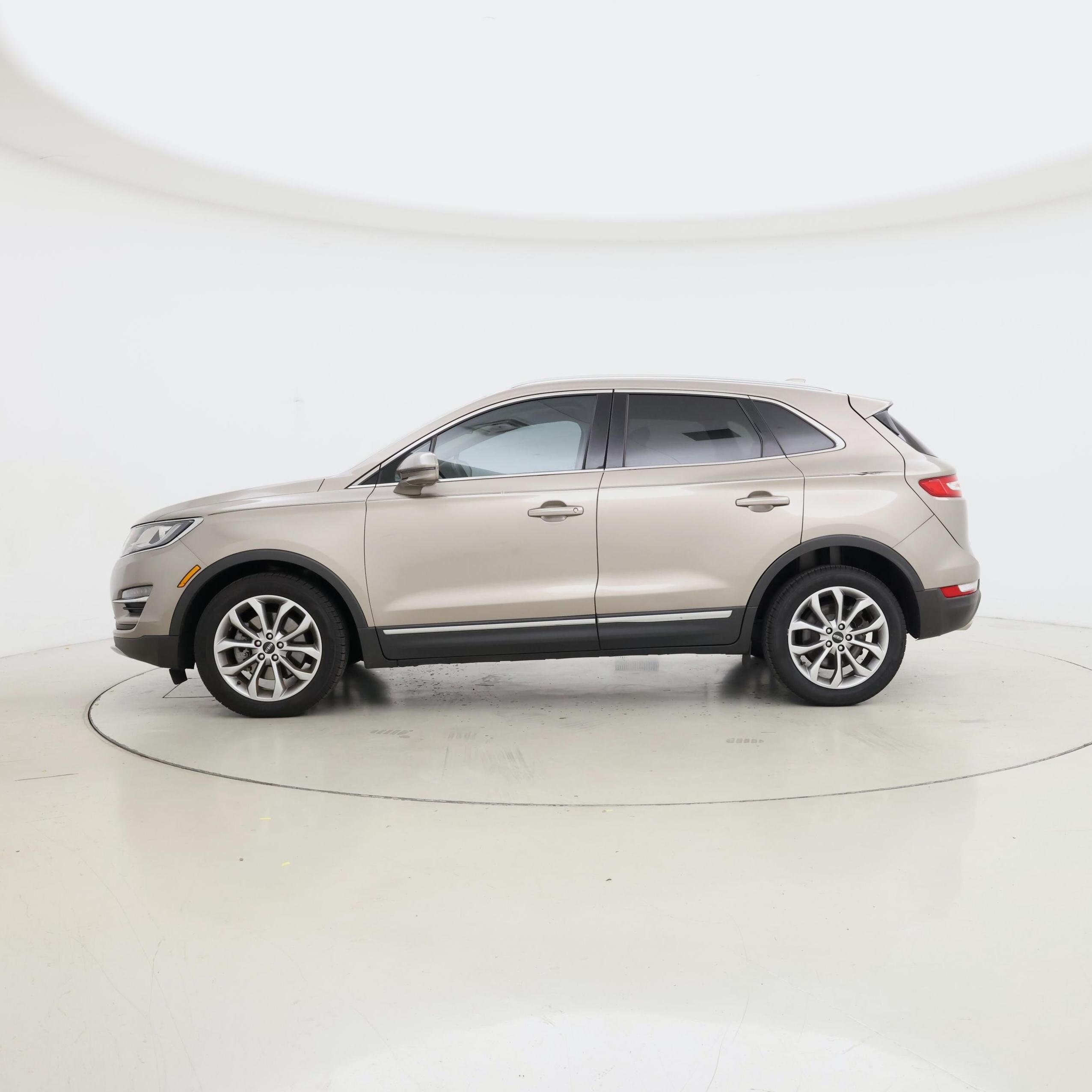 Thumbnail: 2018 Lincoln MKC - 3