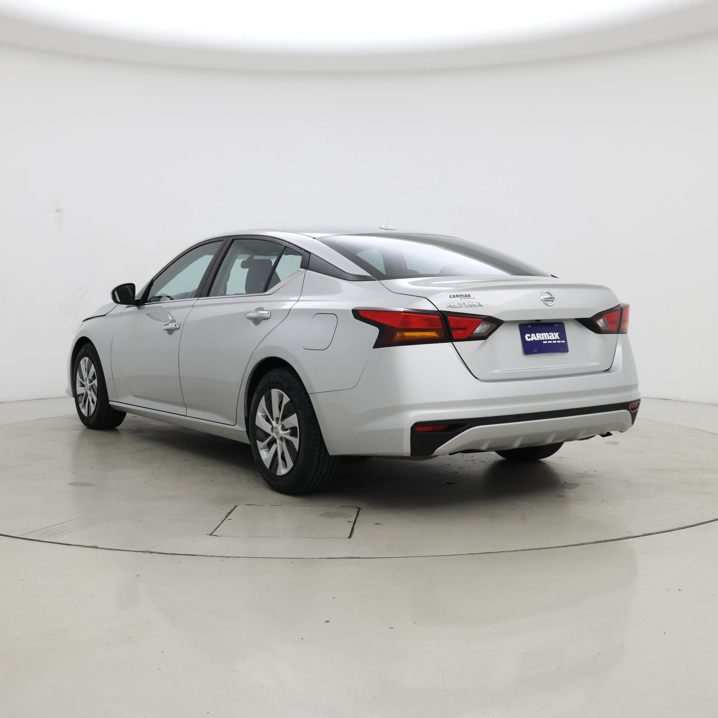 Thumbnail: 2020 Nissan Altima - 2