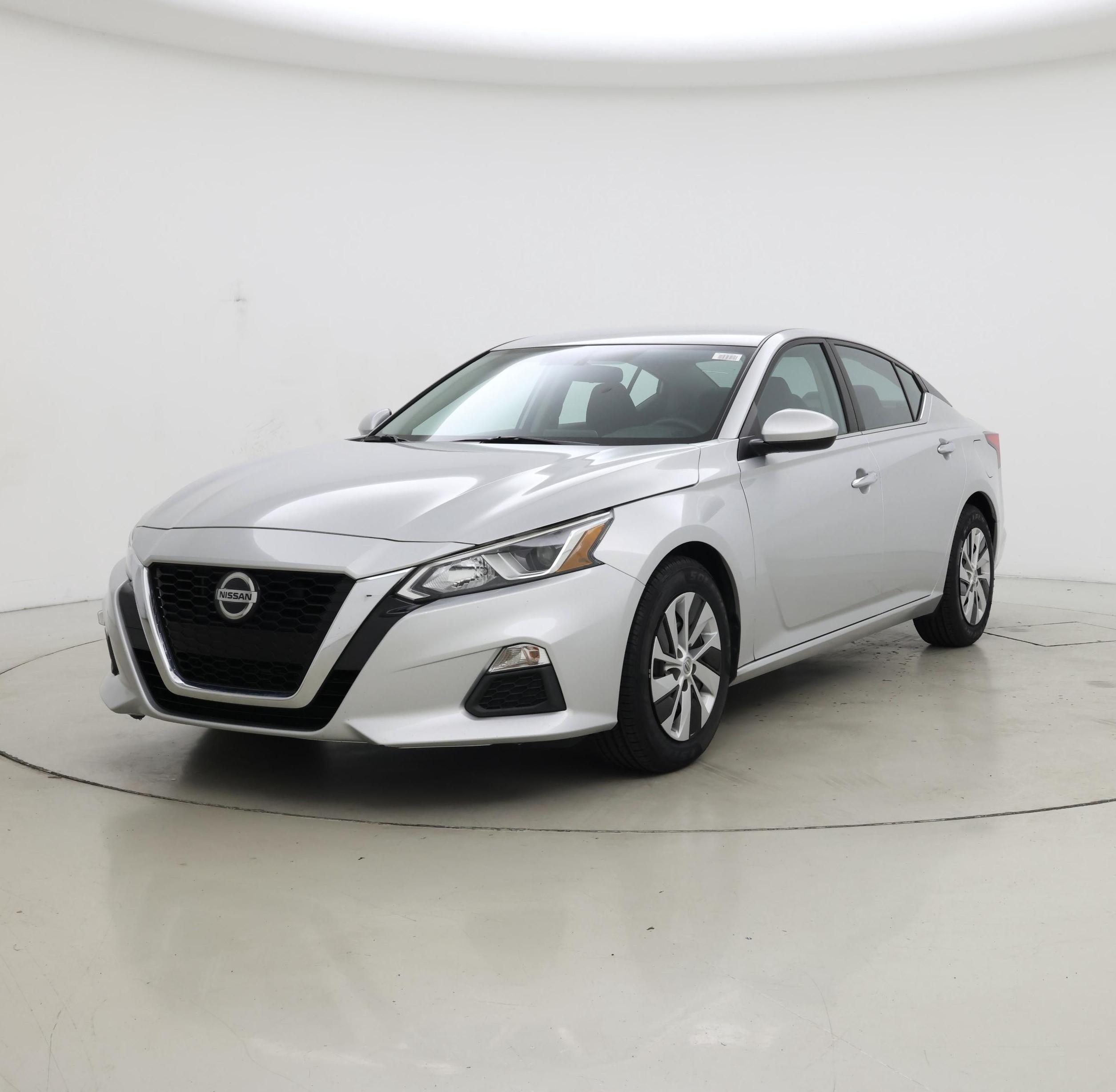 Thumbnail: 2020 Nissan Altima - 4