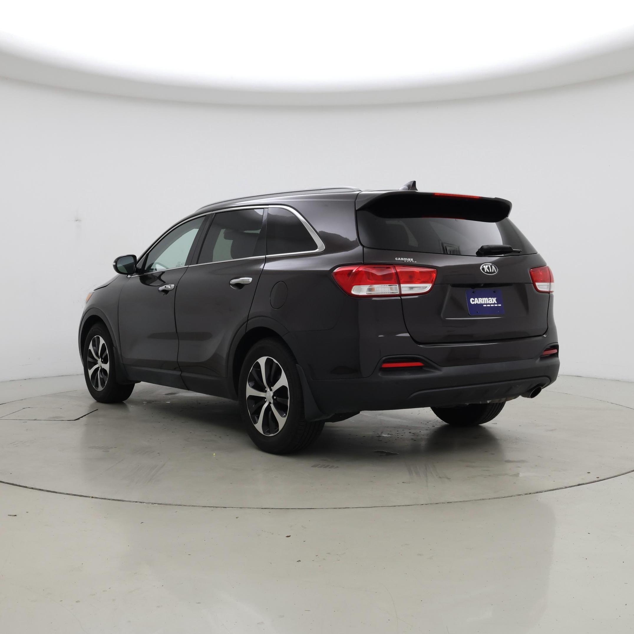 Thumbnail: 2016 Kia Sorento - 2