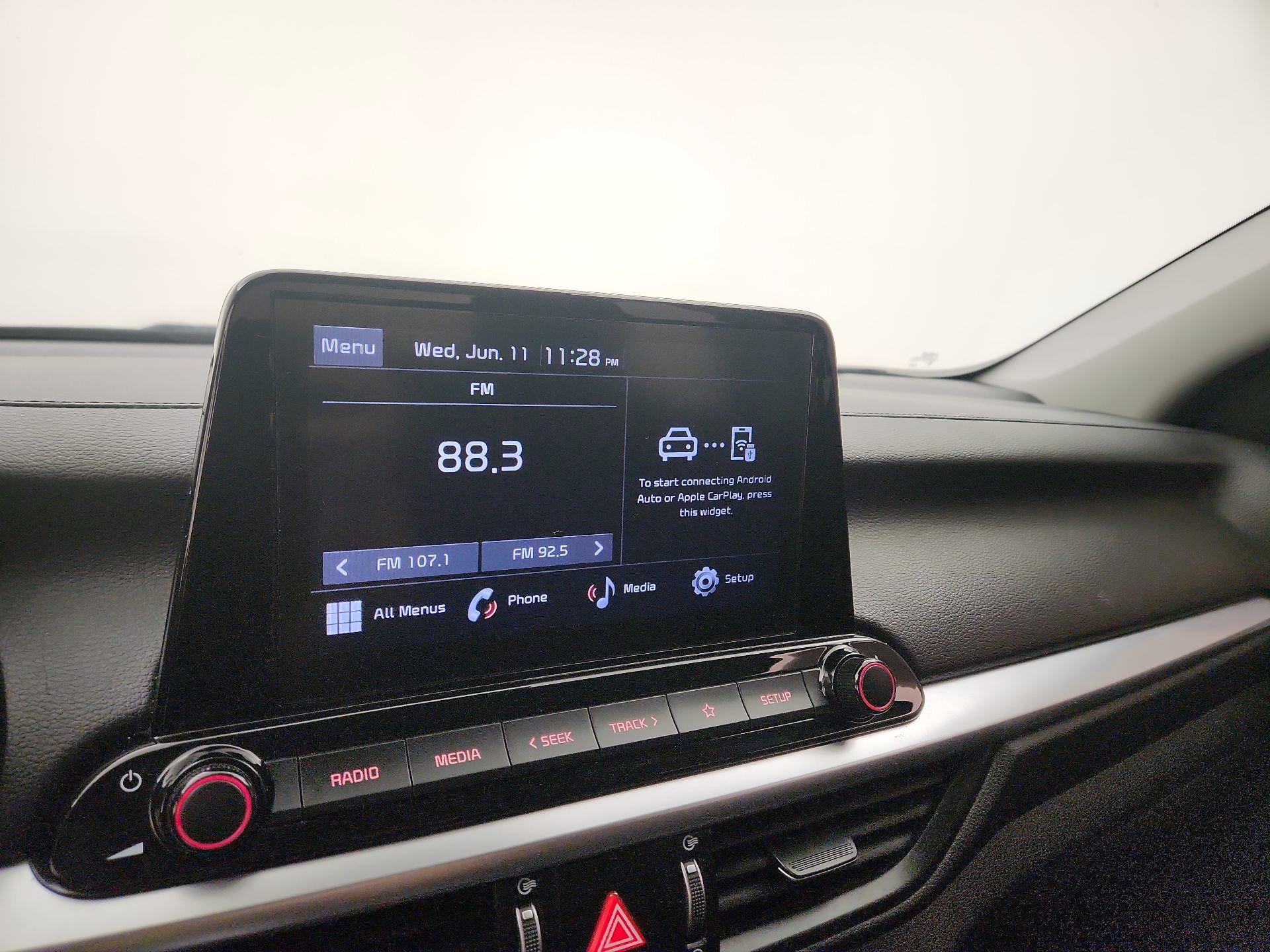 Thumbnail: 2023 Kia Forte - 15