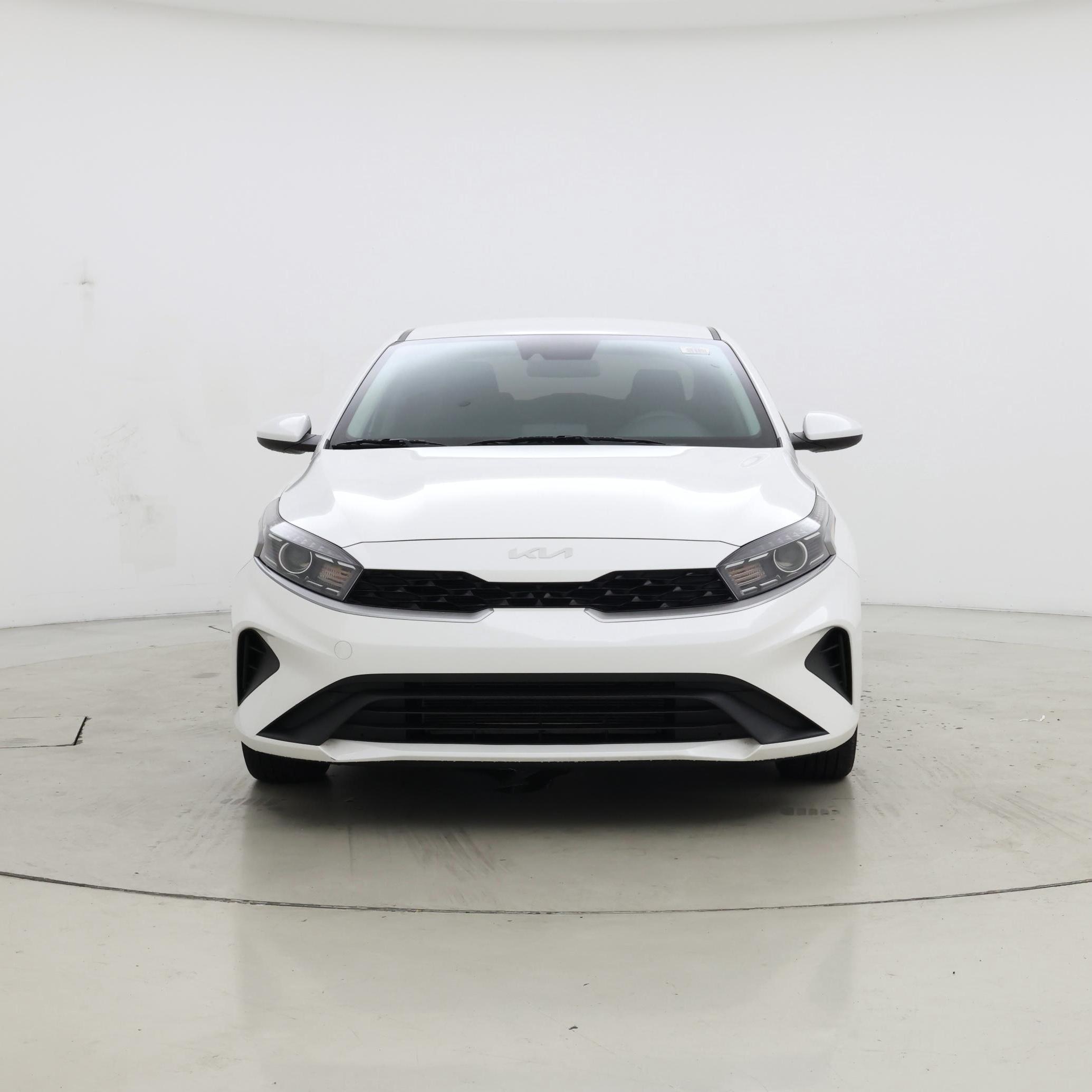 Thumbnail: 2023 Kia Forte - 5