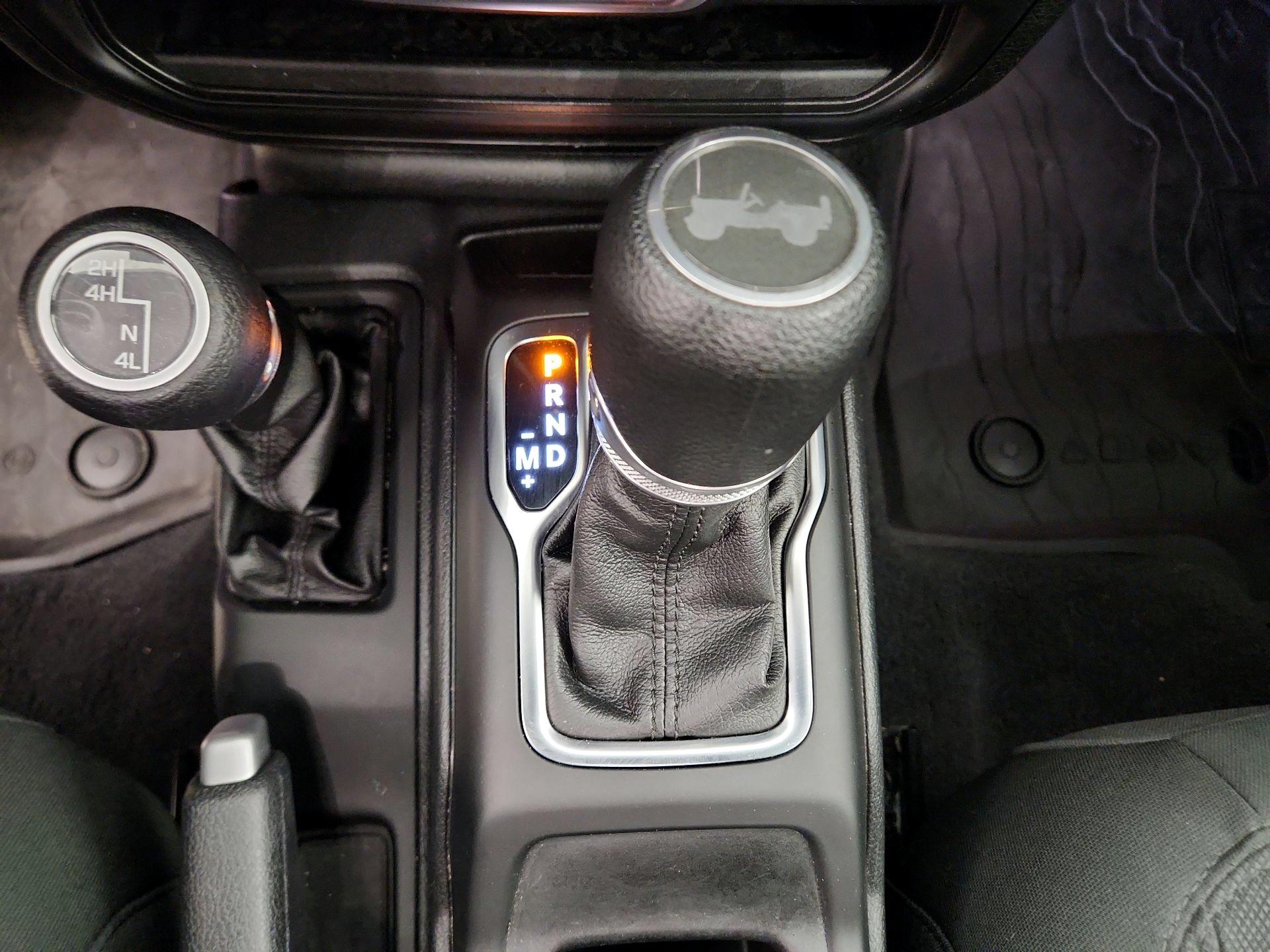 Thumbnail: 2021 Jeep Wrangler - 17