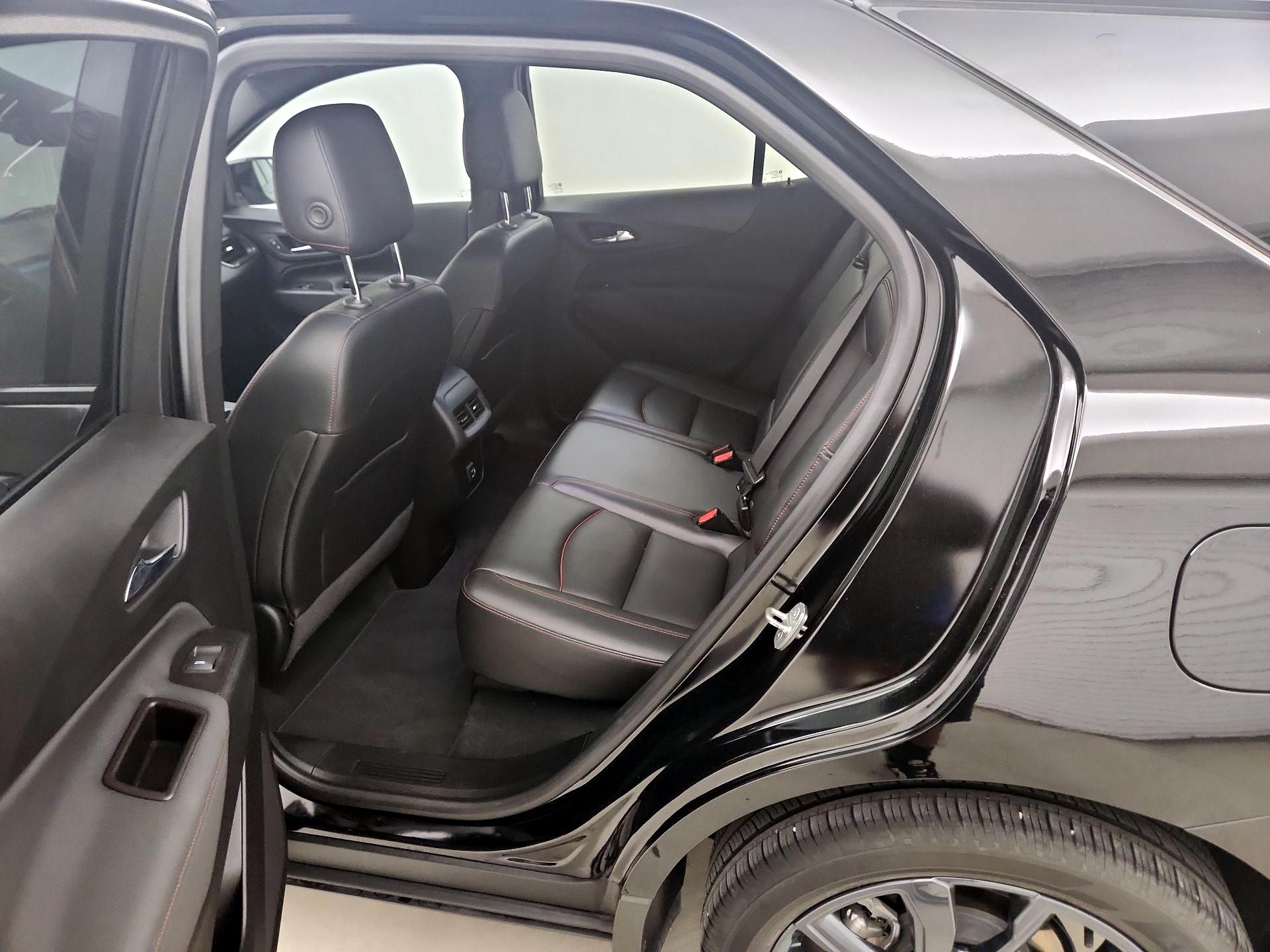 Thumbnail: 2022 Chevrolet Equinox - 20