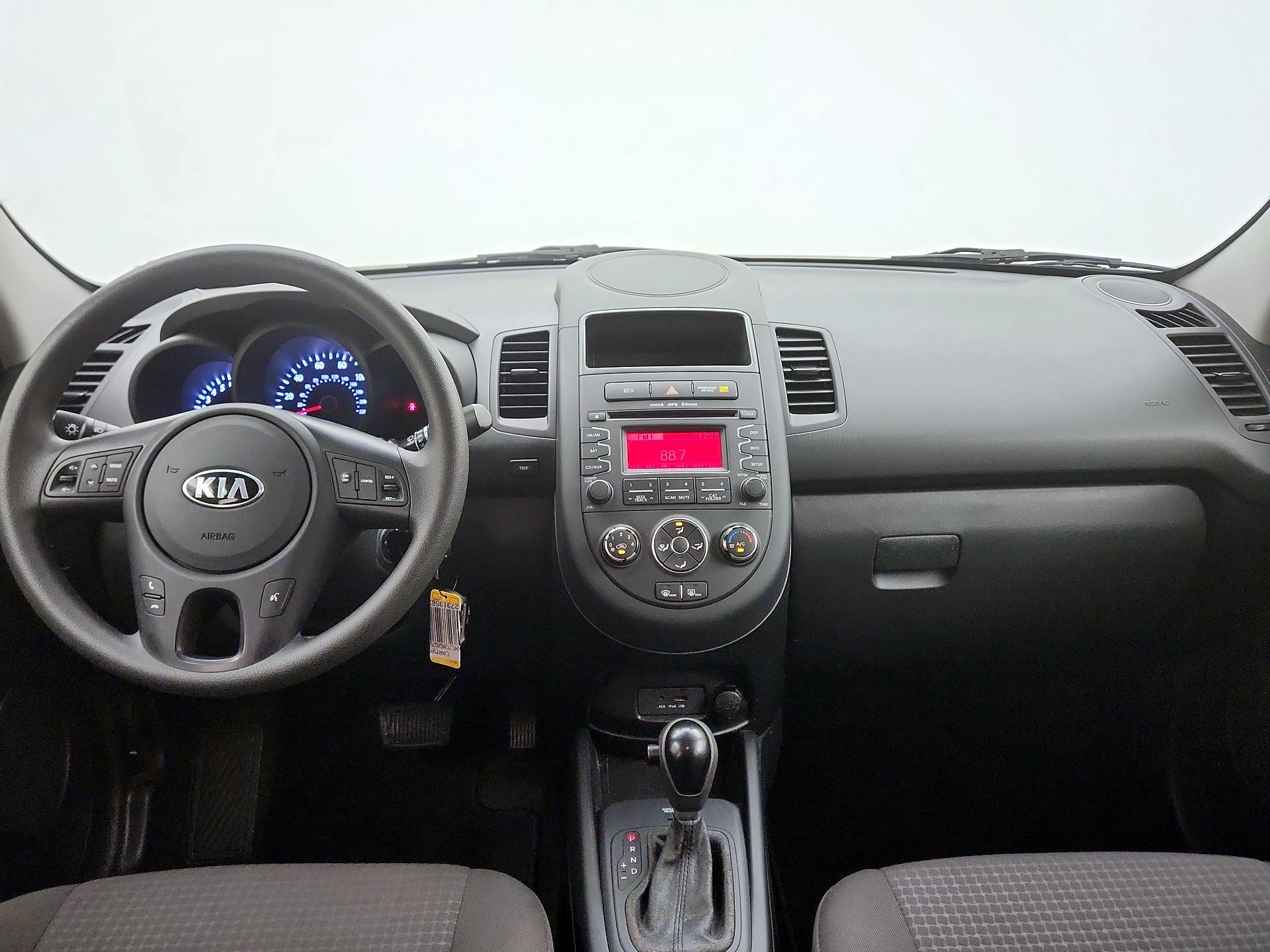 Thumbnail: 2013 Kia Soul - 9