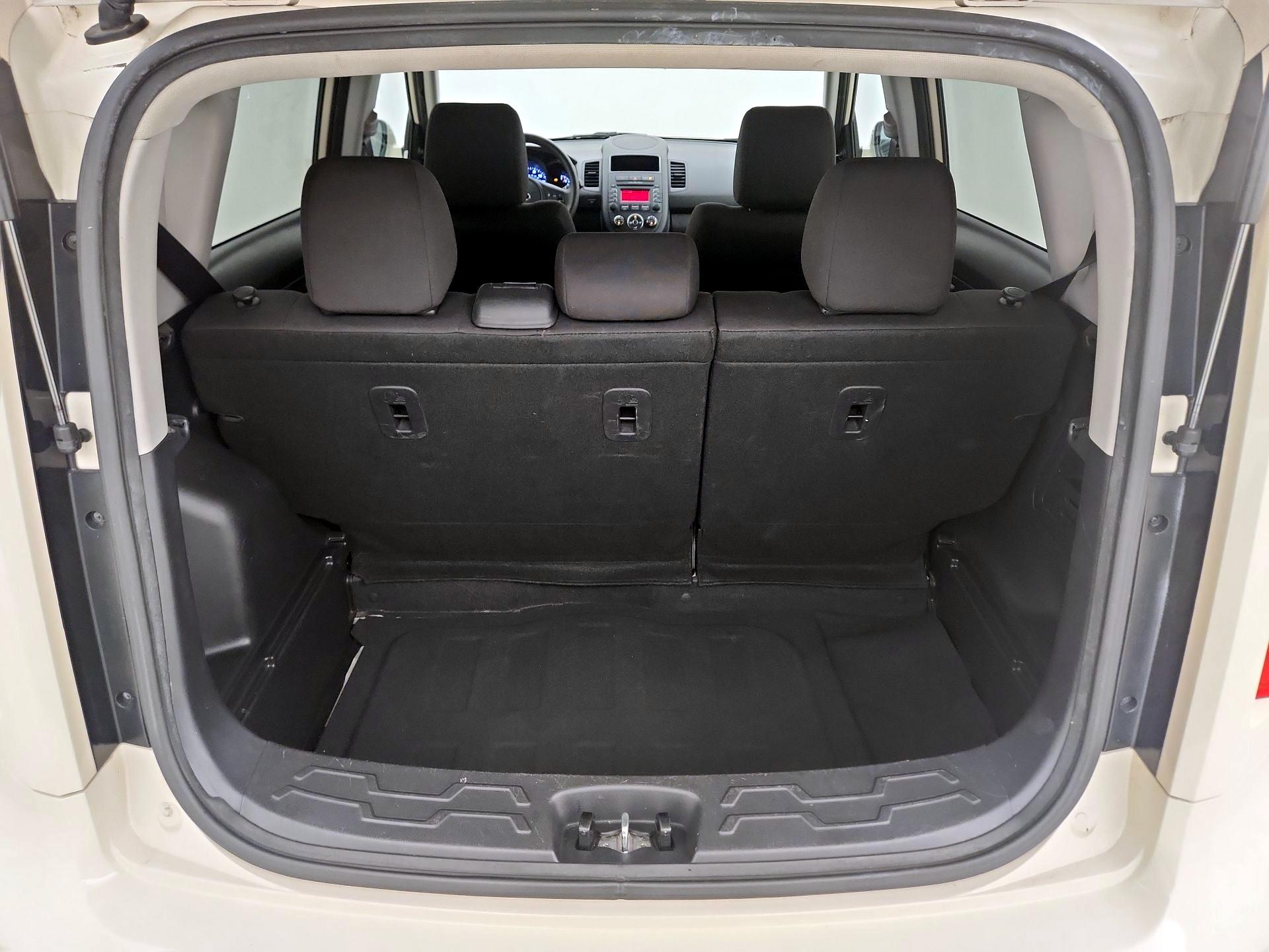 Thumbnail: 2013 Kia Soul - 19