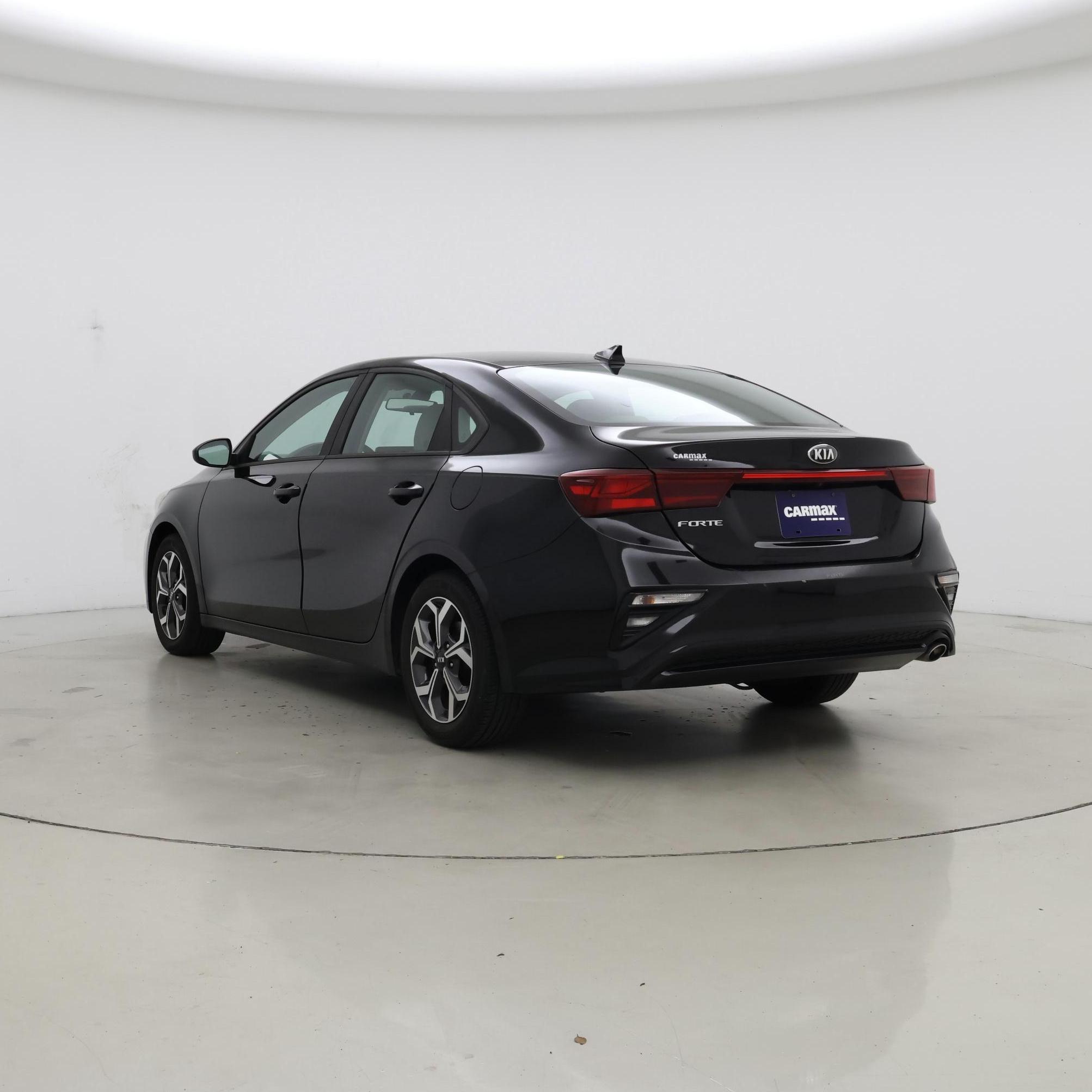 Thumbnail: 2019 Kia Forte - 2