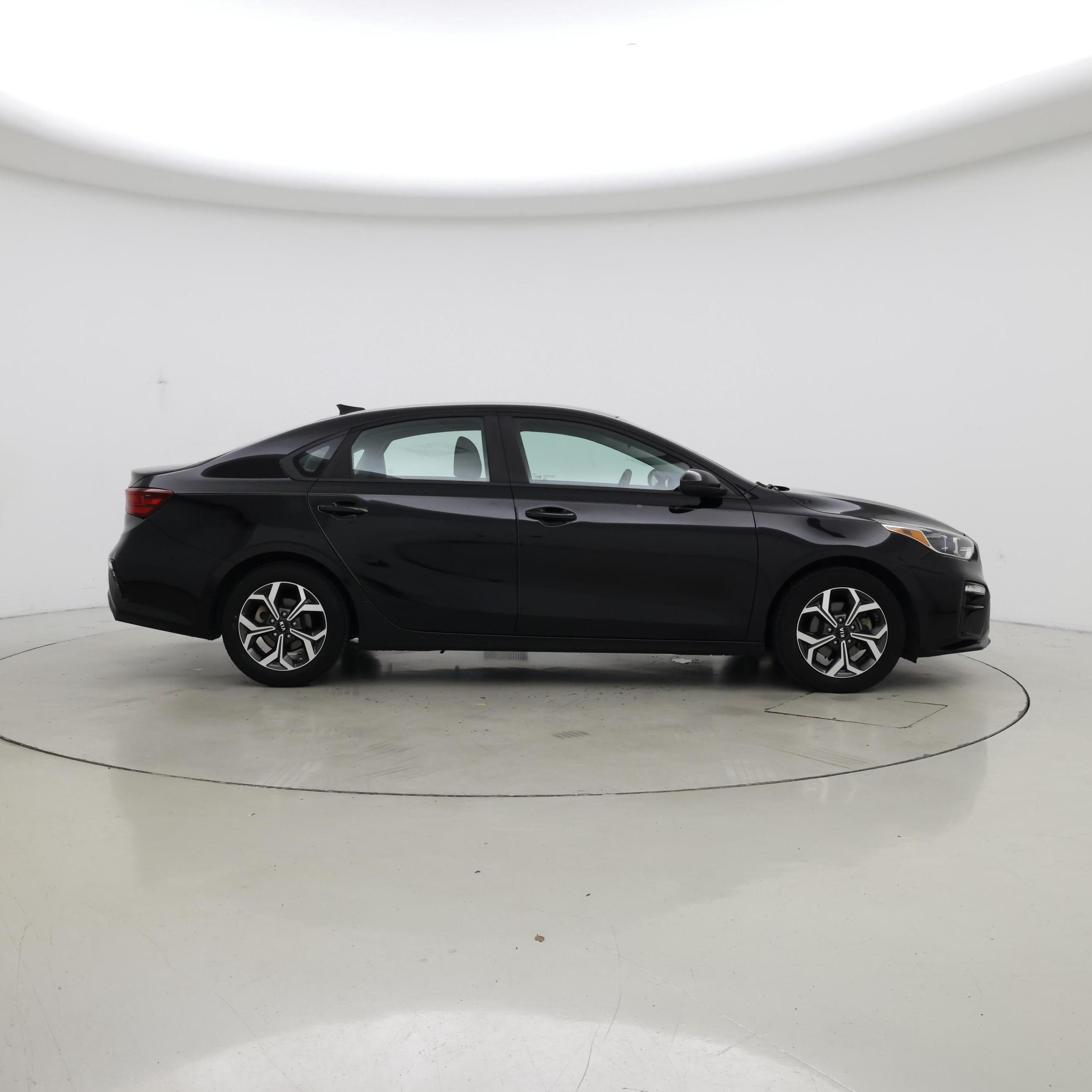 Thumbnail: 2019 Kia Forte - 7