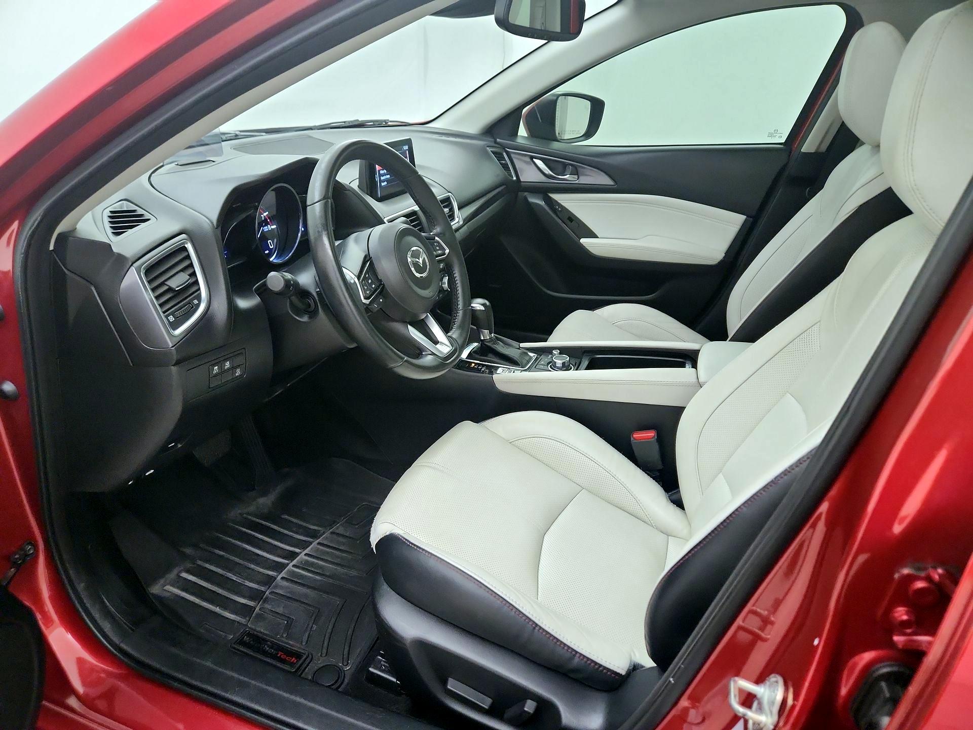 Thumbnail: 2018 Mazda Mazda3 - 11