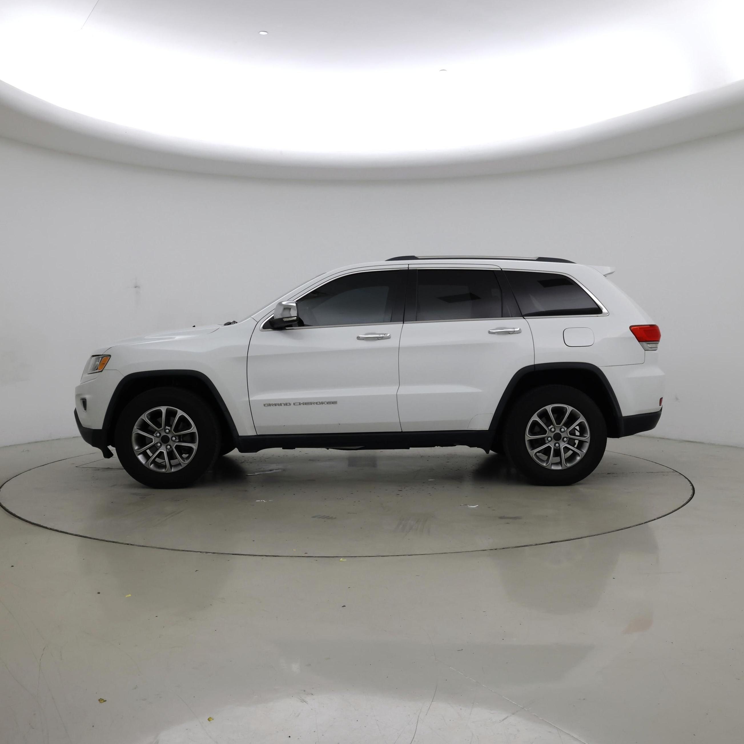 Thumbnail: 2015 Jeep Grand Cherokee - 3