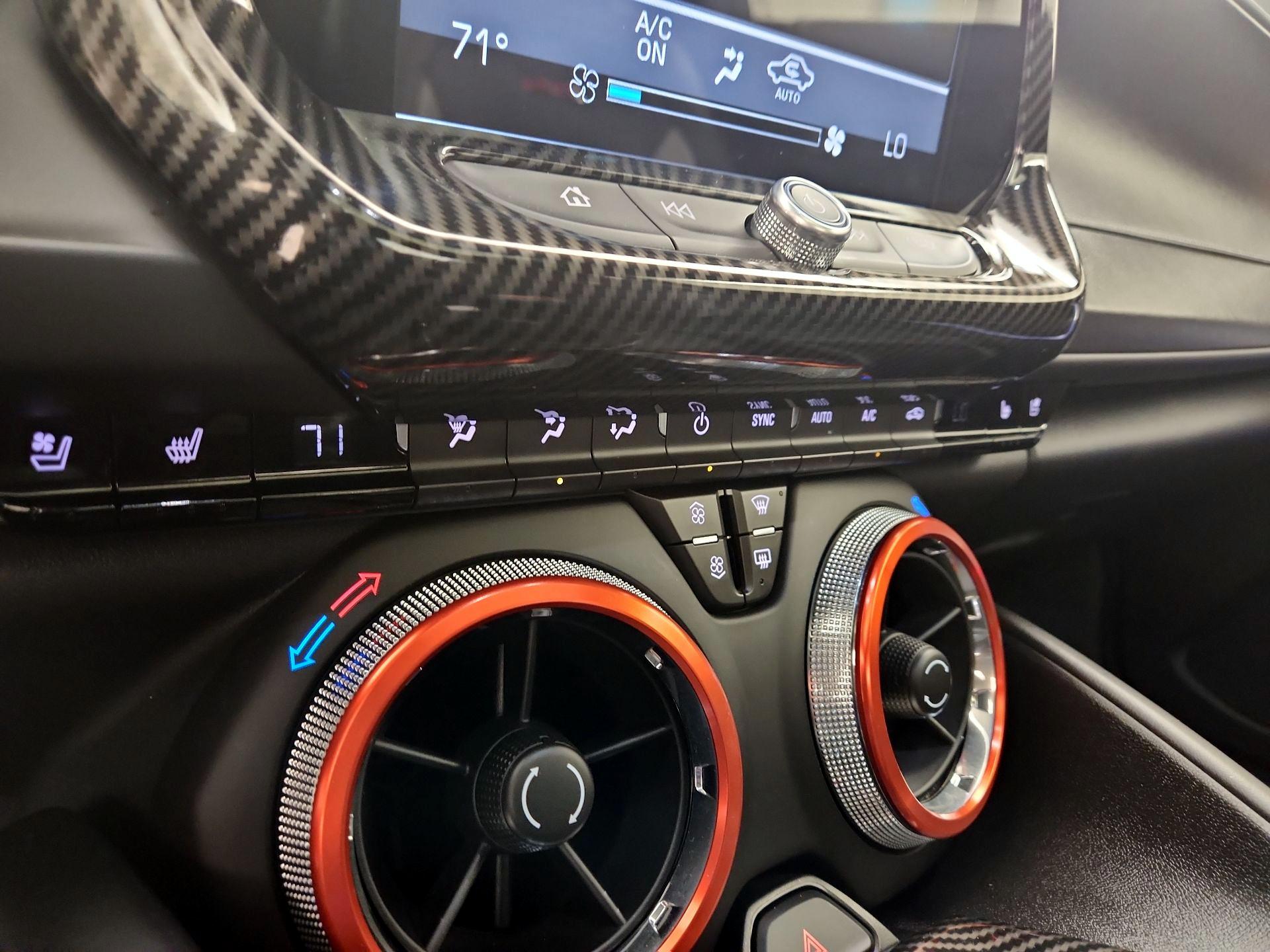 Thumbnail: 2018 Chevrolet Camaro - 15