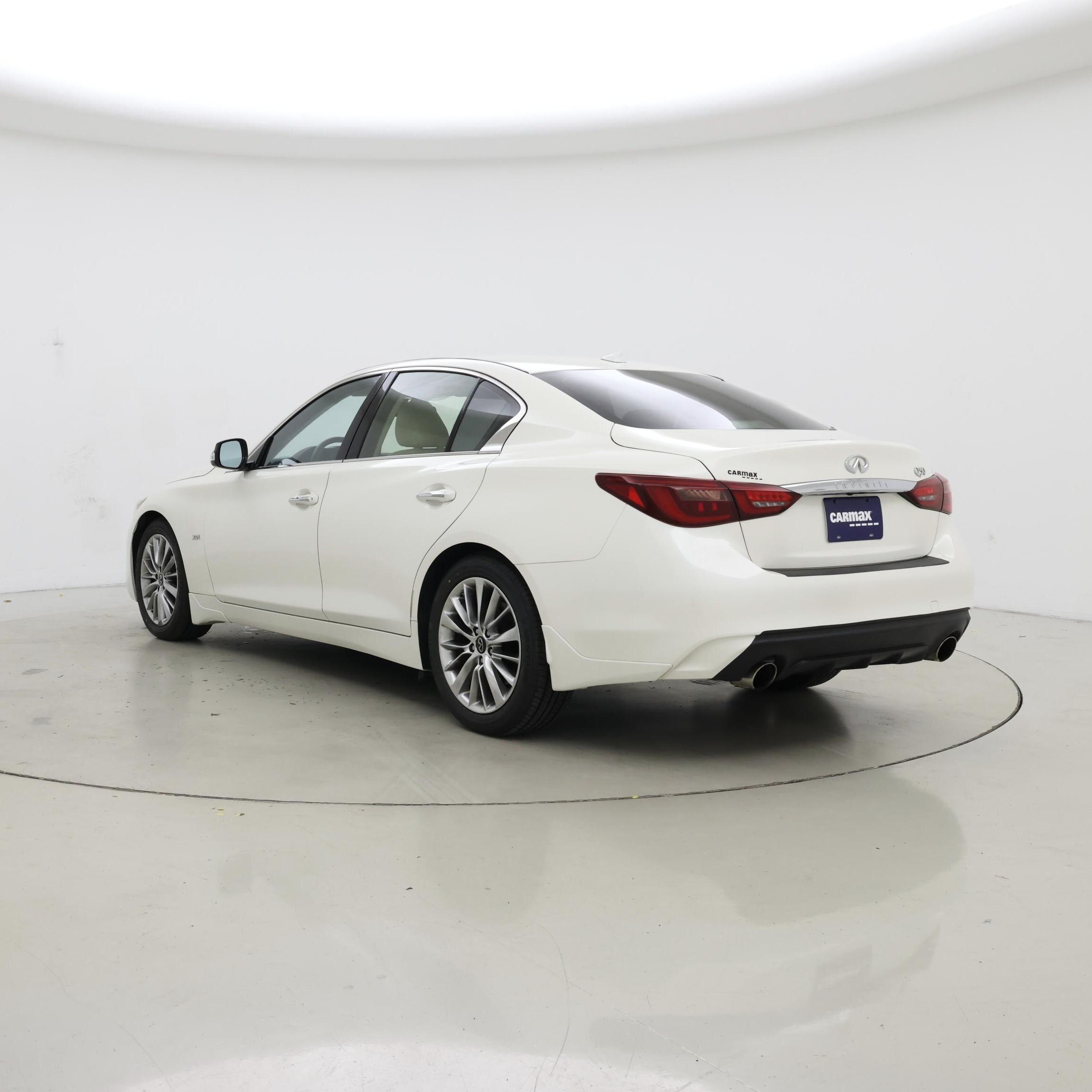 Thumbnail: 2019 INFINITI Q50 - 2