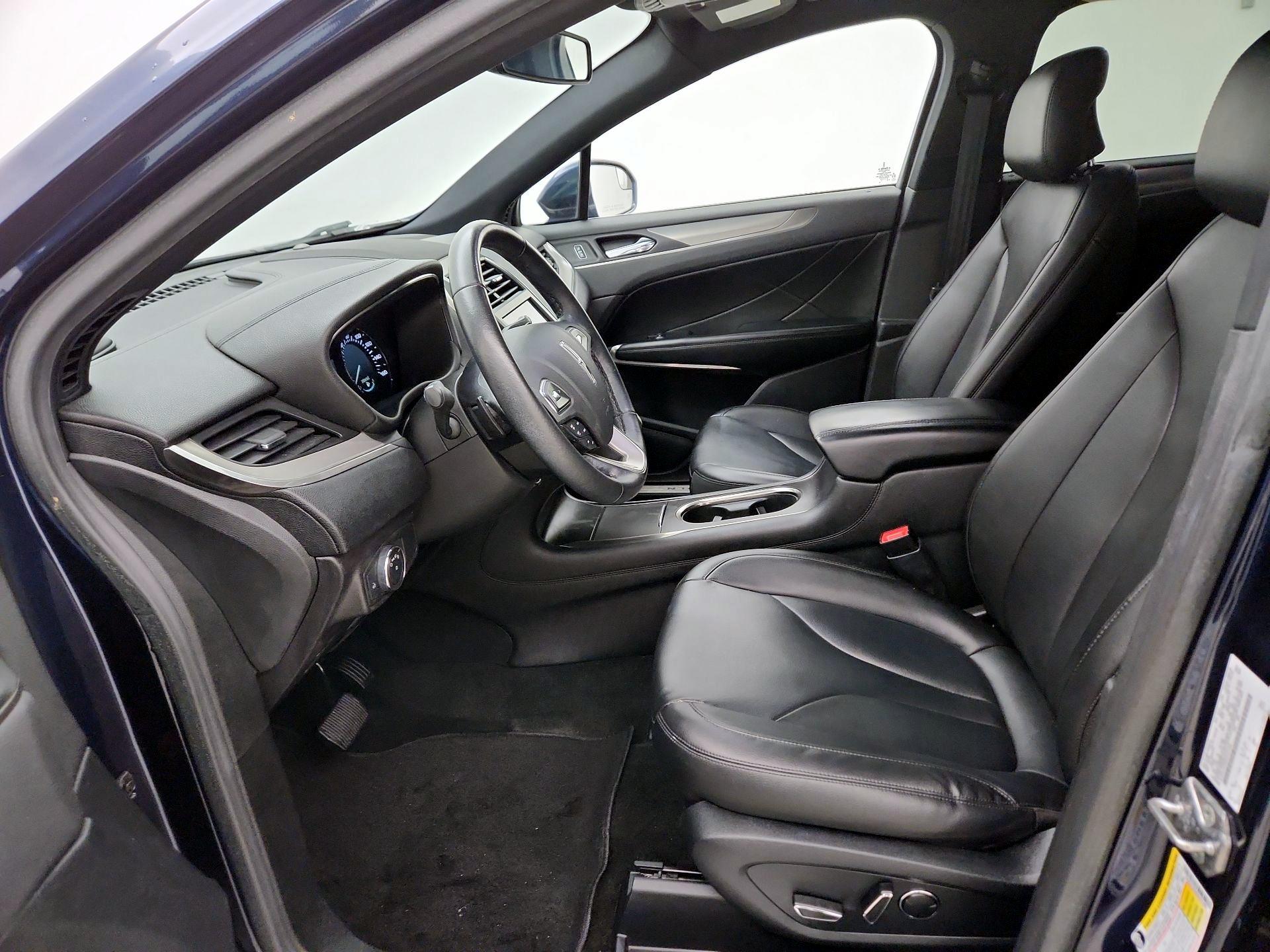 Thumbnail: 2016 Lincoln MKC - 11
