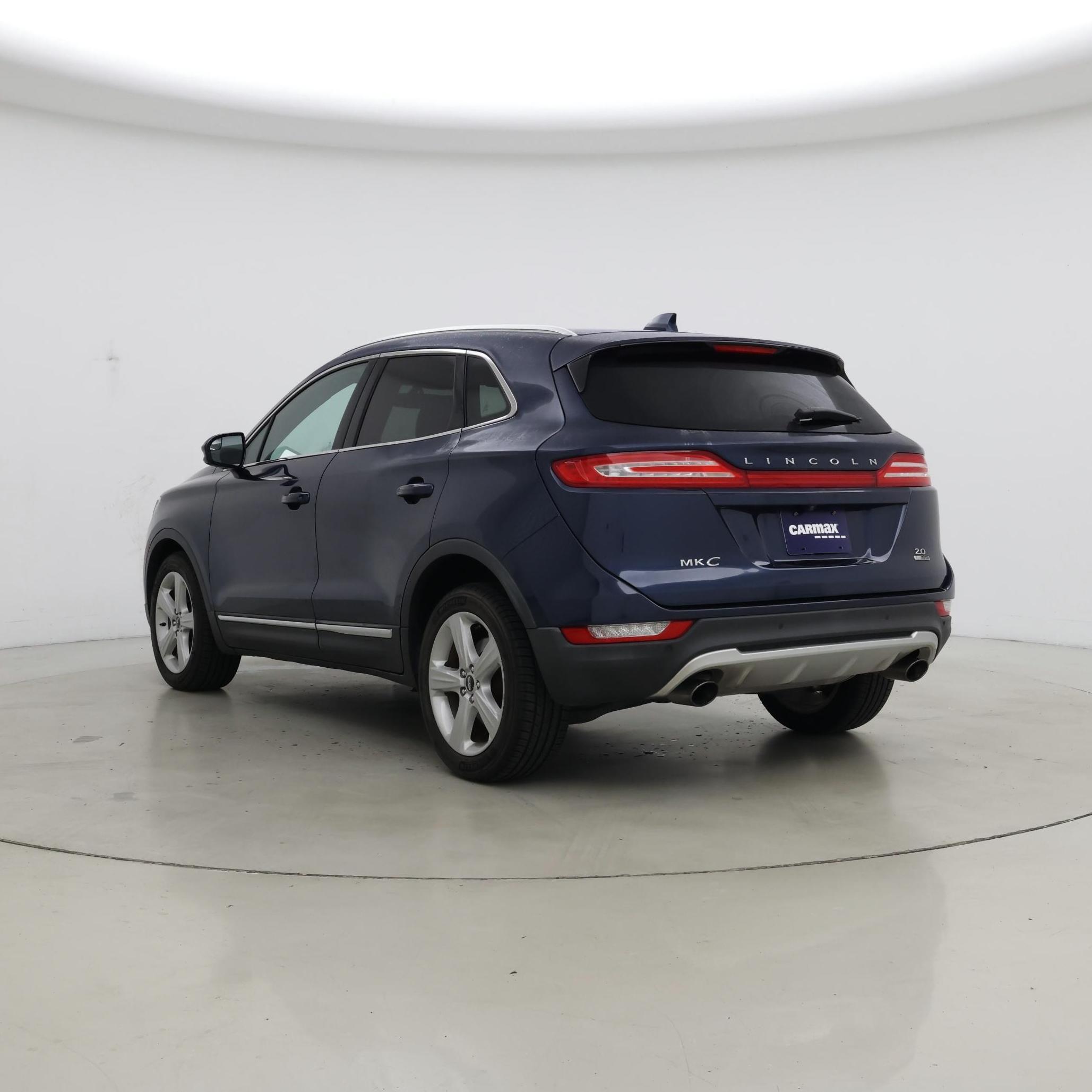 Thumbnail: 2016 Lincoln MKC - 2