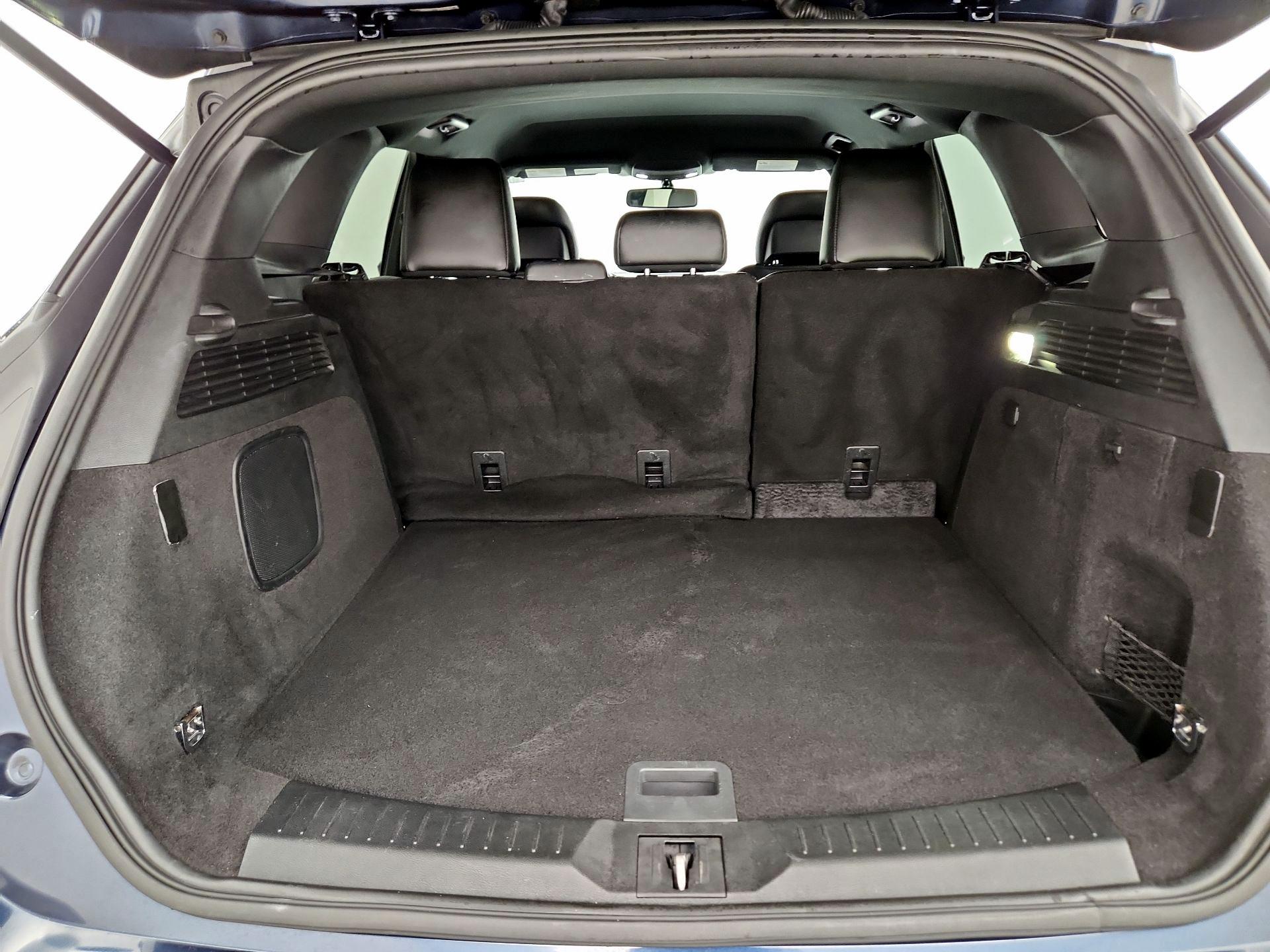 Thumbnail: 2016 Lincoln MKC - 20