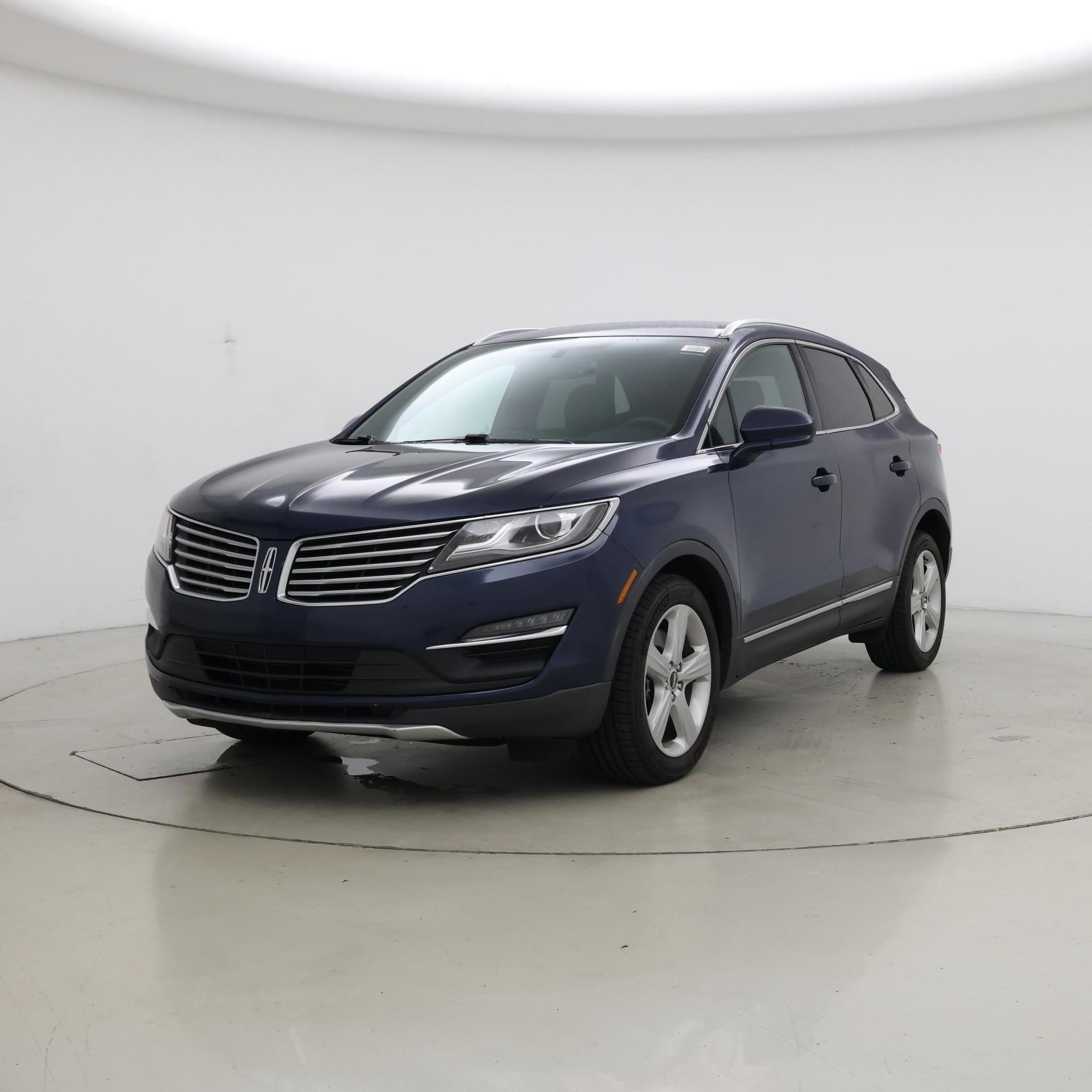 Thumbnail: 2016 Lincoln MKC - 4