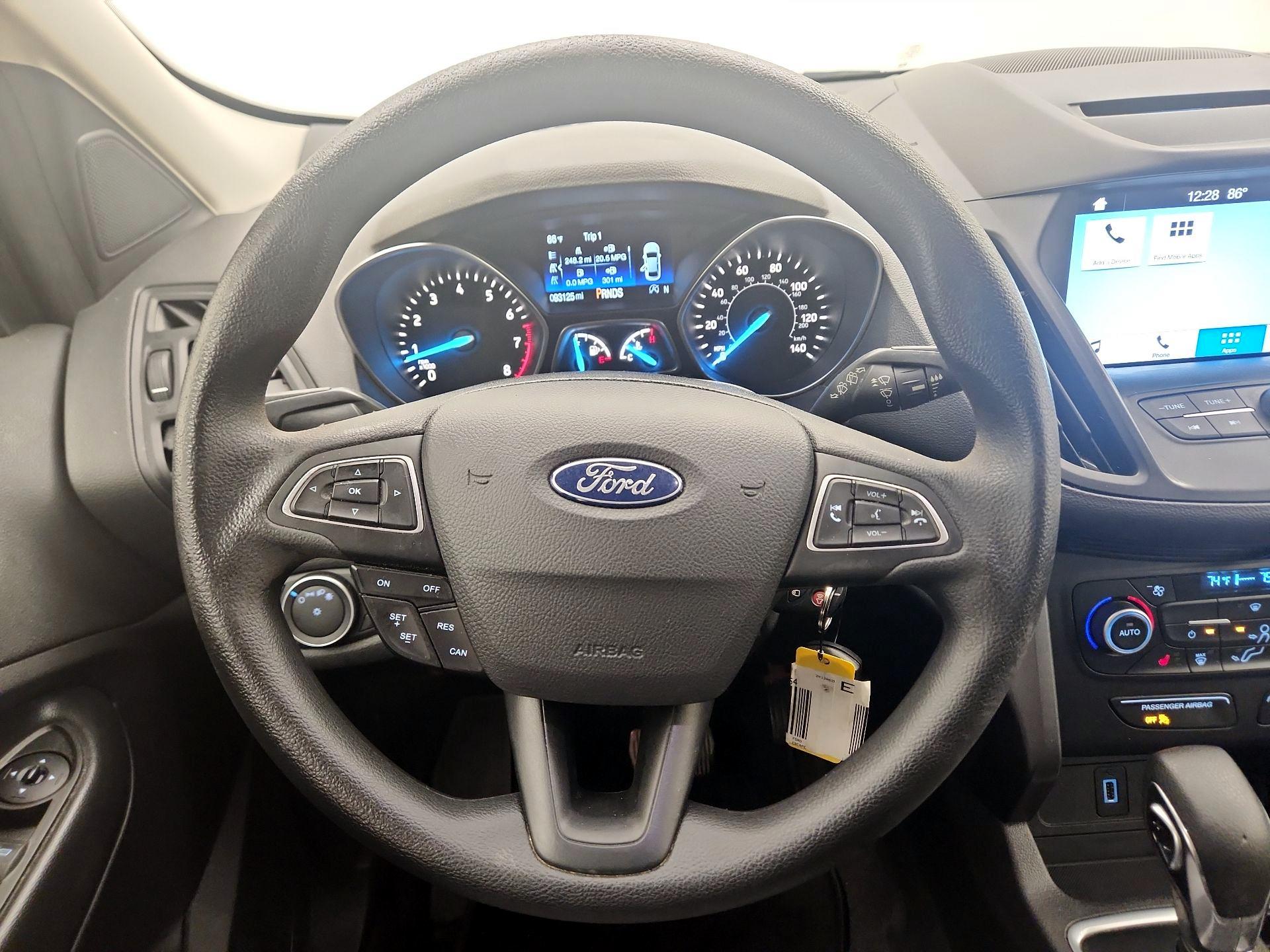 Thumbnail: 2018 Ford Escape - 10
