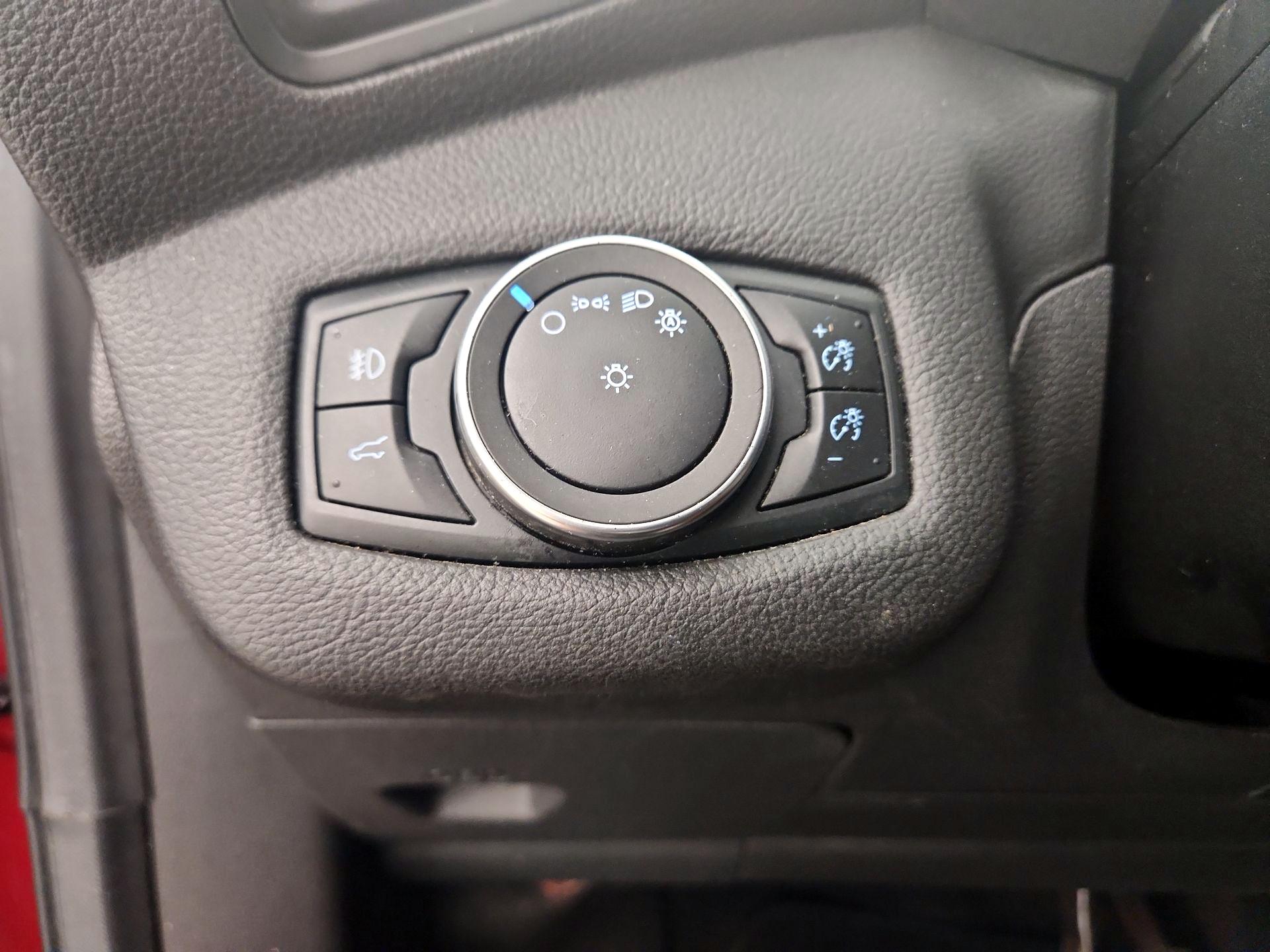 Thumbnail: 2018 Ford Escape - 13