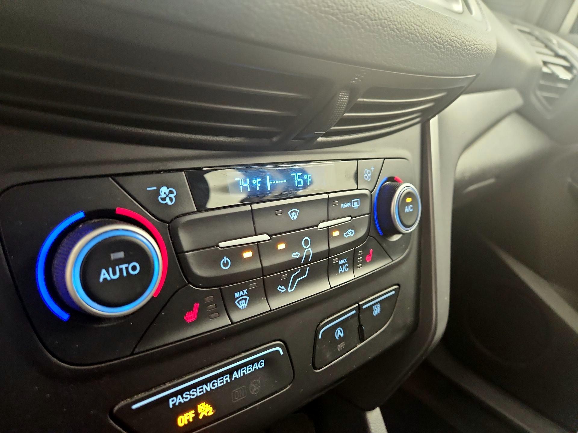 Thumbnail: 2018 Ford Escape - 16