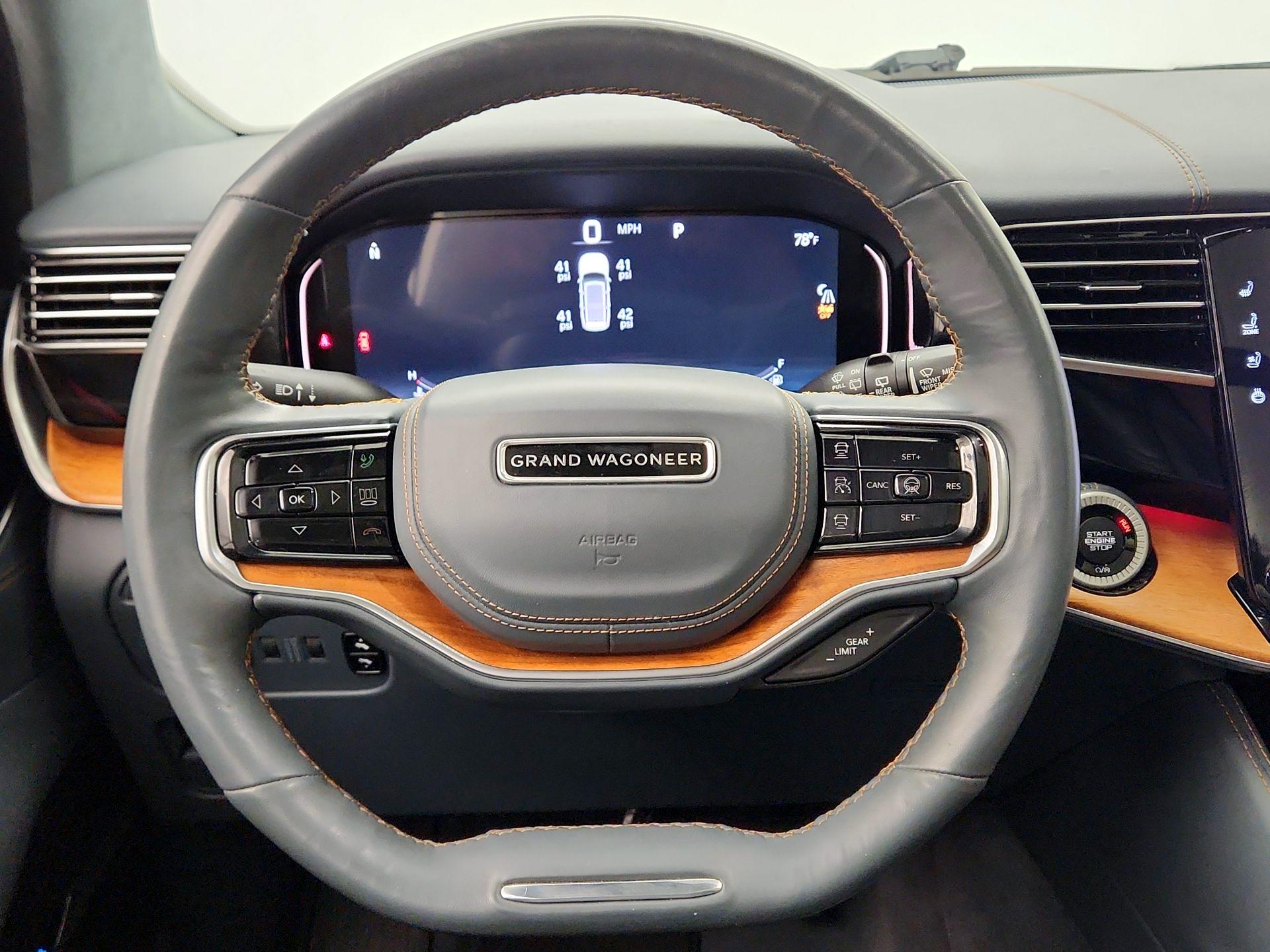 Thumbnail: 2022 Jeep Grand Wagoneer - 10