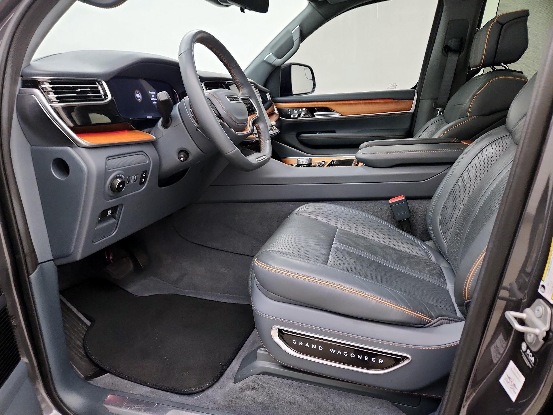 Thumbnail: 2022 Jeep Grand Wagoneer - 11