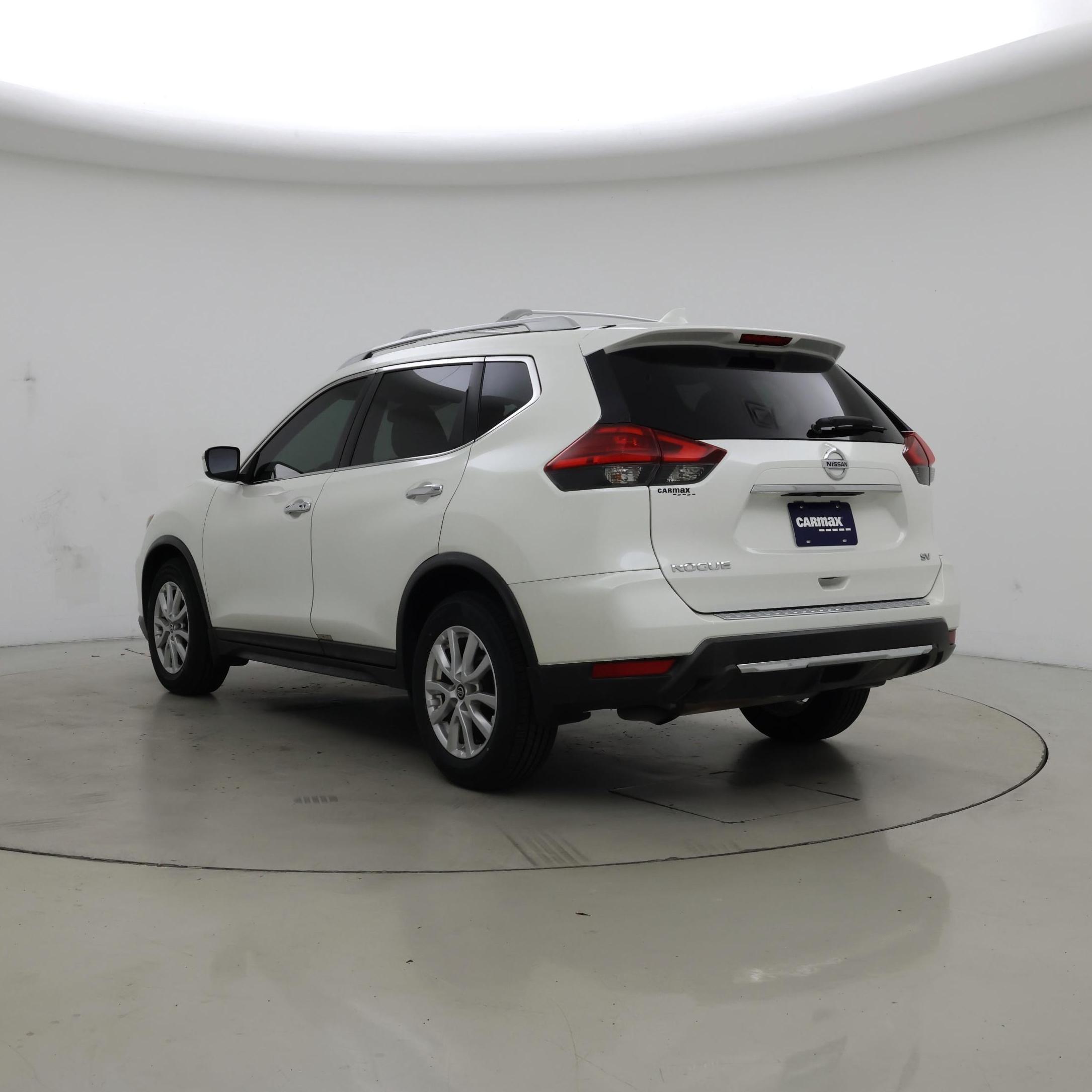 Thumbnail: 2017 Nissan Rogue - 2