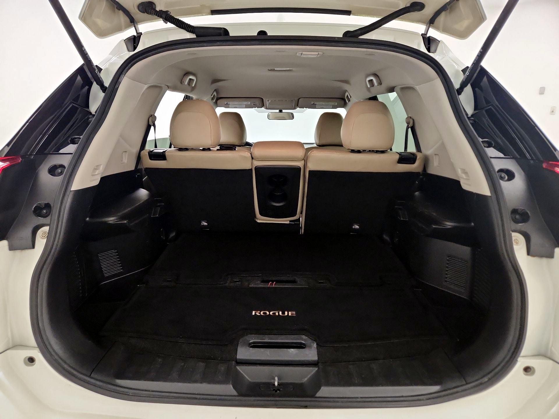 Thumbnail: 2017 Nissan Rogue - 20