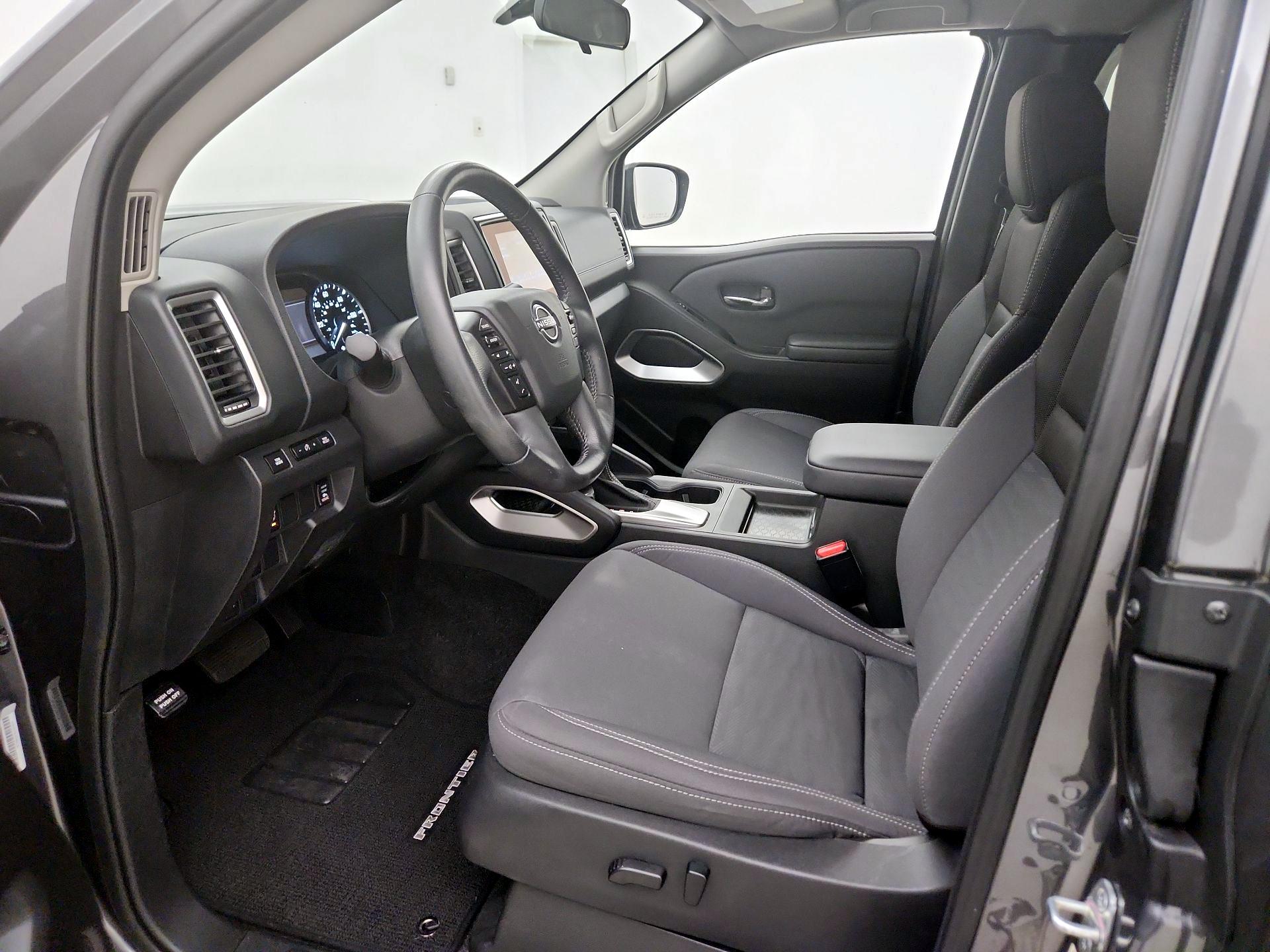 Thumbnail: 2023 Nissan Frontier - 11