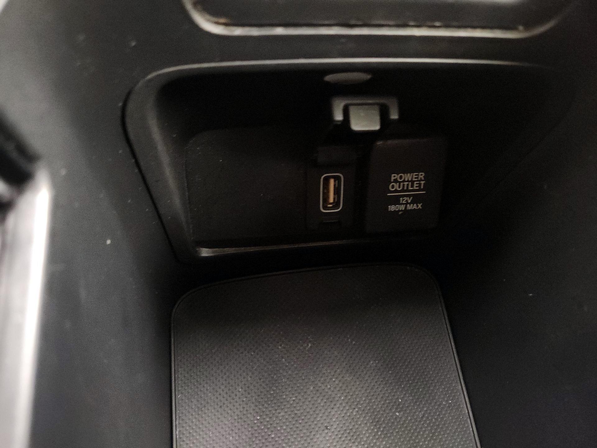 Thumbnail: 2019 Honda CR-V - 18