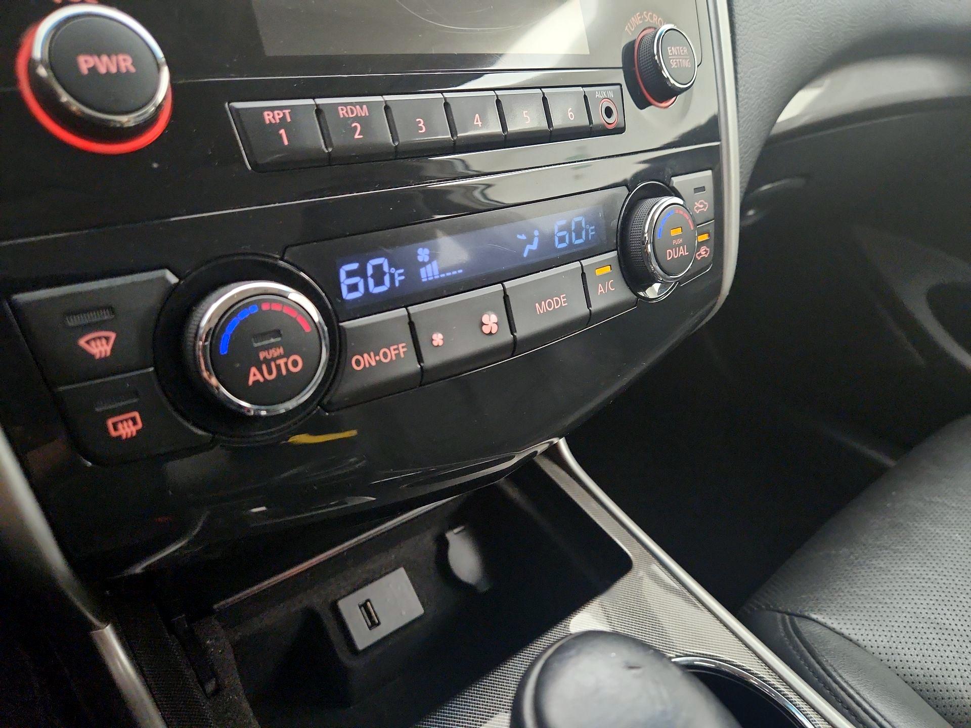 Thumbnail: 2013 Nissan Altima - 16