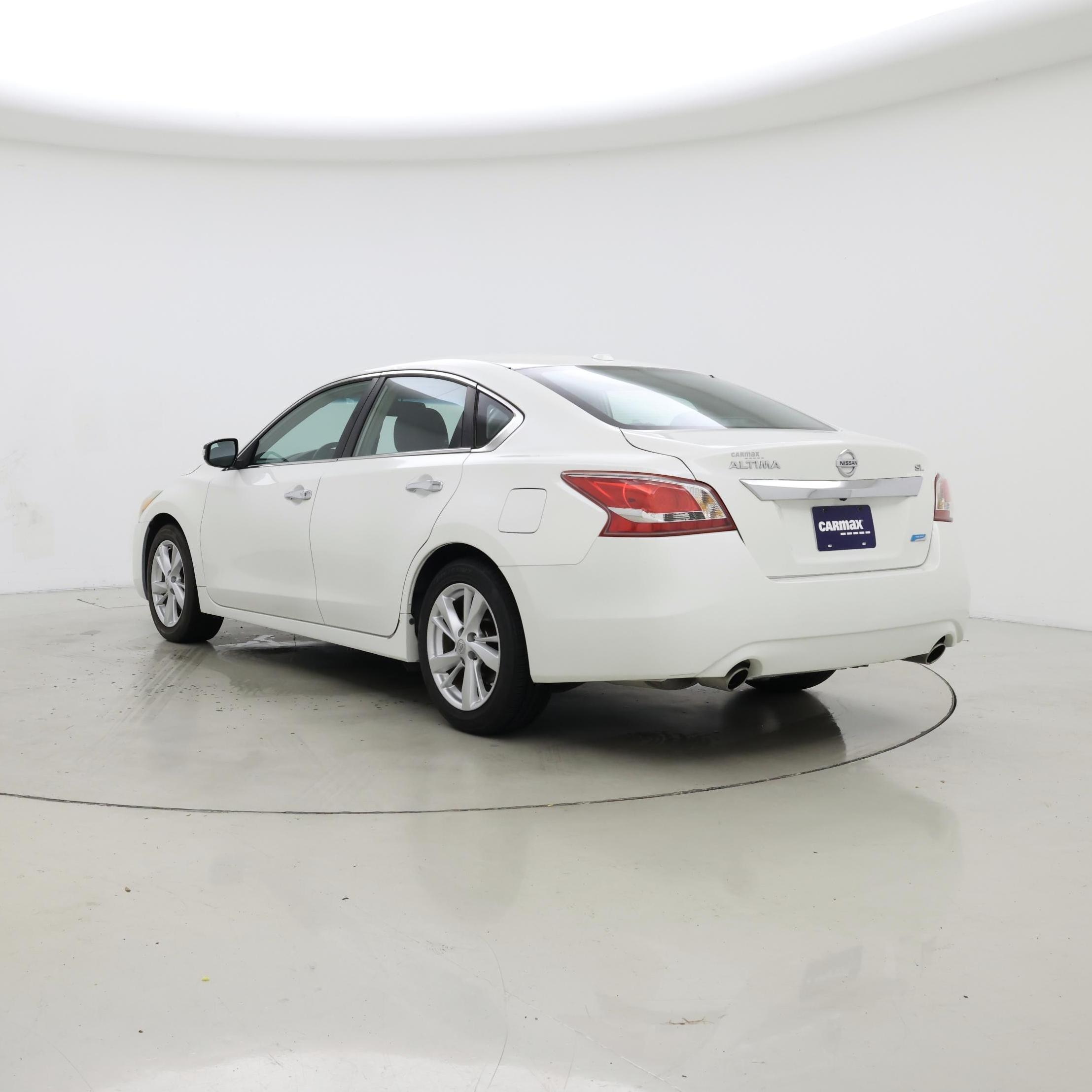 Thumbnail: 2013 Nissan Altima - 2