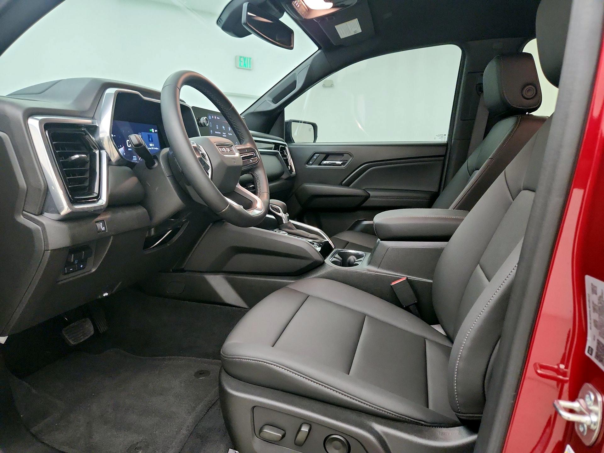 Thumbnail: 2024 GMC Canyon - 11